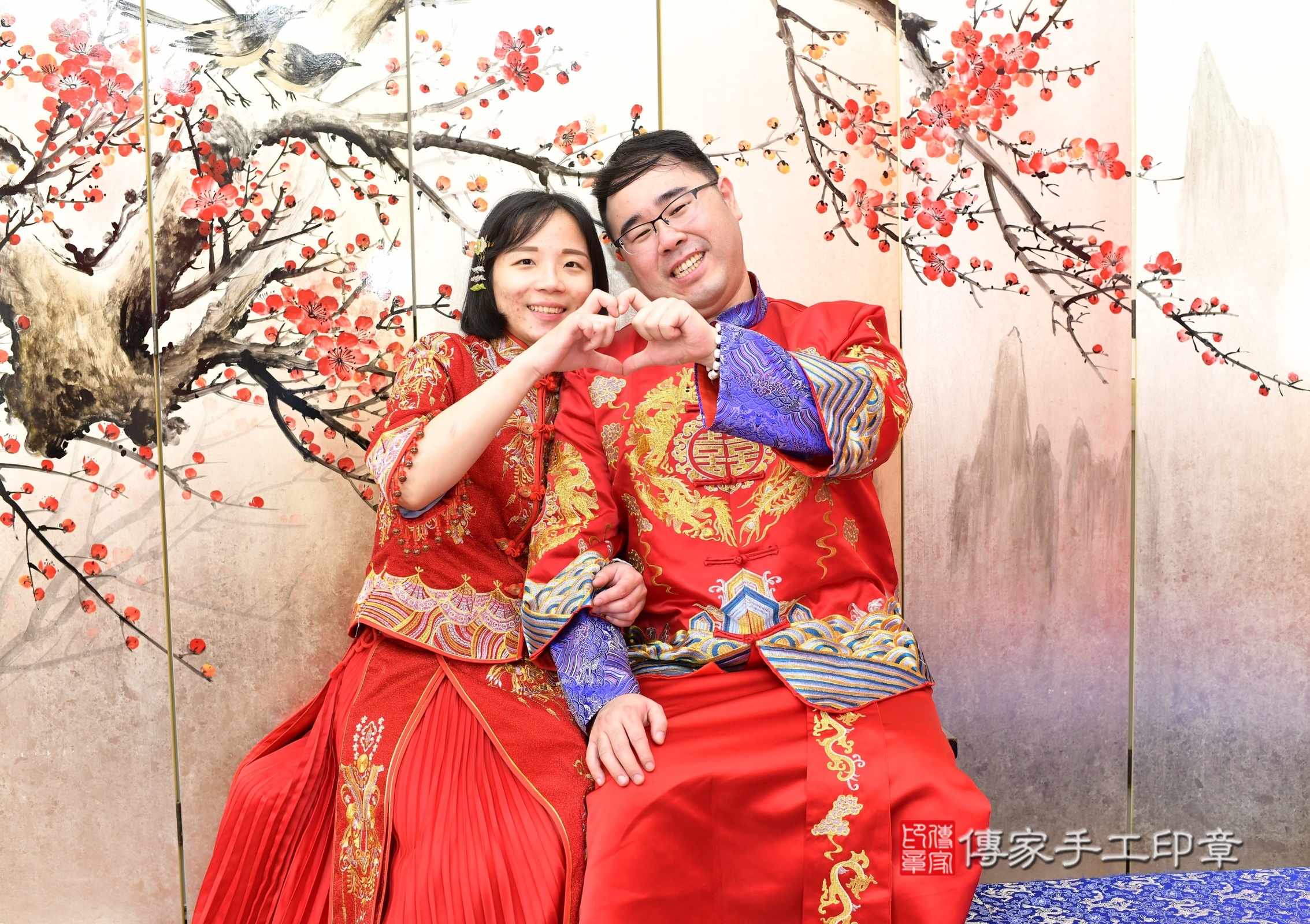 新北市永和區瑛瑛寶寶抓周推薦：傳家新北店抓周度脺中國風會場，嬰兒古禮抓周流程儀式吉祥話、抓周道具物品24種、拍照。抓周證書。2025.2.28，照片2