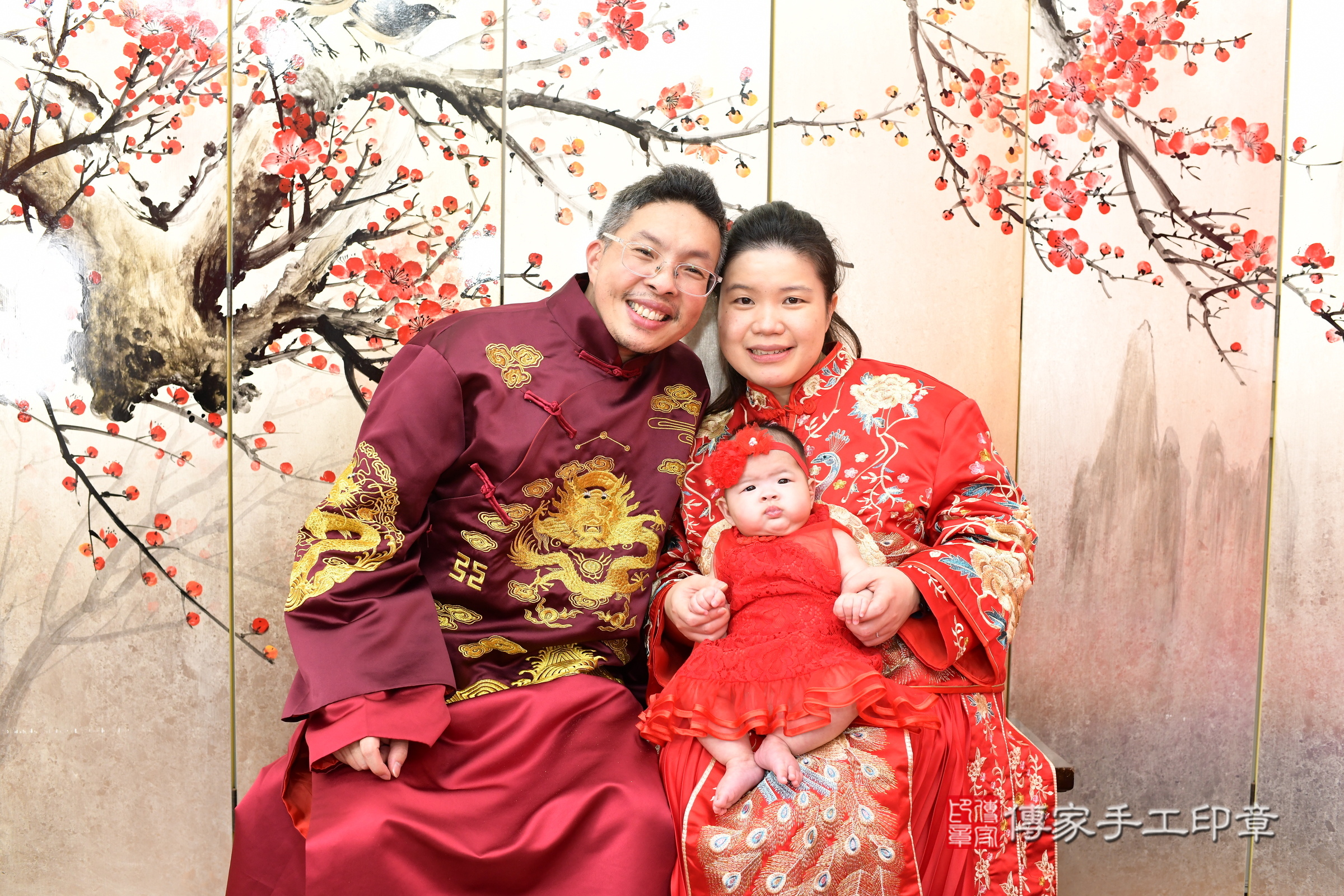 新北市永和區恩恩寶寶收涎推薦：傳家新北店收涎中國風會場，嬰兒古禮收涎收口水流程儀式、收涎吉祥話、收涎餅乾、收涎拍照。收涎證書。2025.2.28，照片1