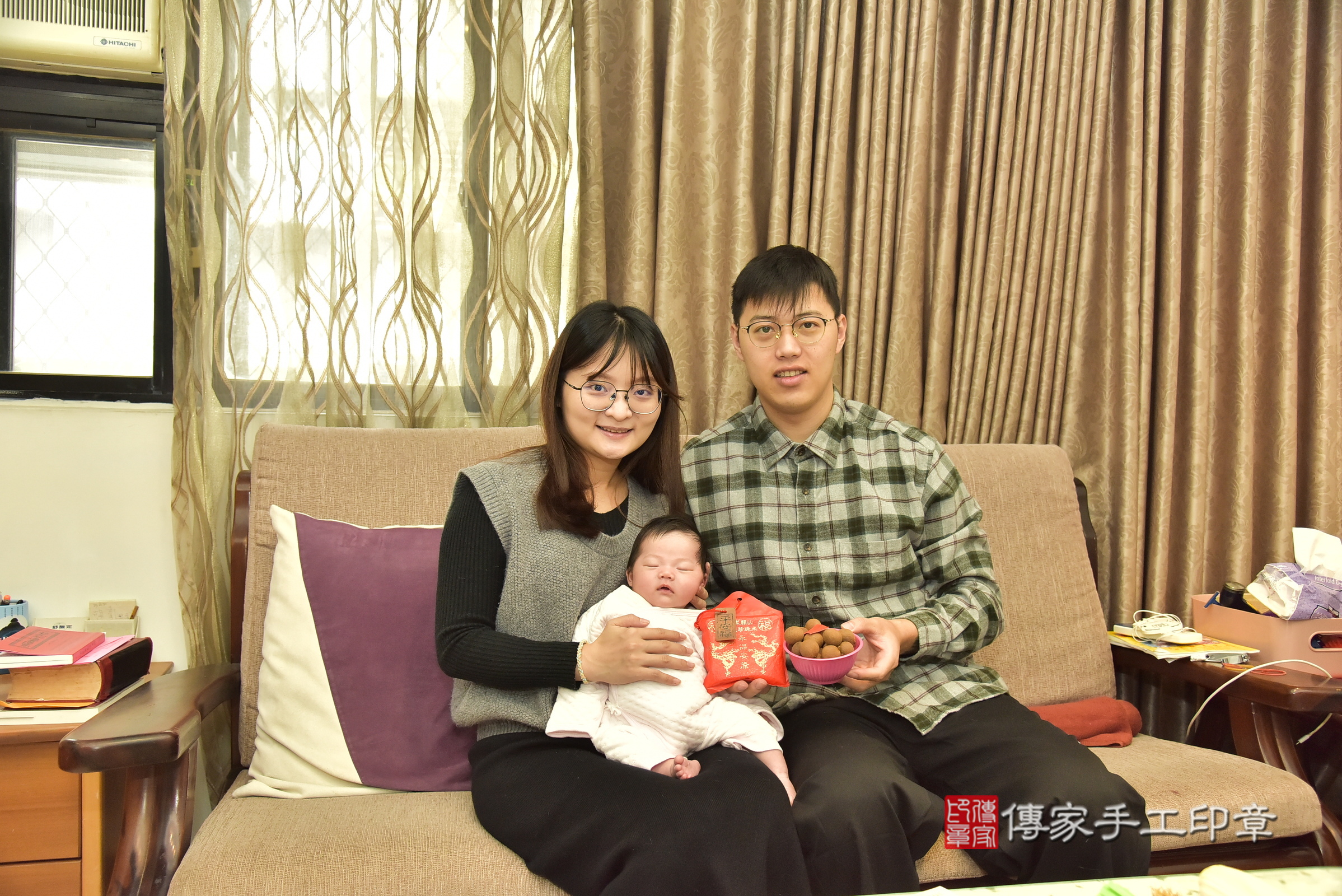 琳琳寶寶(新北市永和區嬰兒寶寶滿月剃頭理髮、嬰兒剃胎毛儀式吉祥話)。中國風會場，爸媽寶貝穿「日中韓」古裝禮服。專業拍照、證書。★購買「臍帶章、肚臍章、胎毛筆刷印章」贈送：剃頭、收涎、抓周，三選一。2025.3.8，照片6
