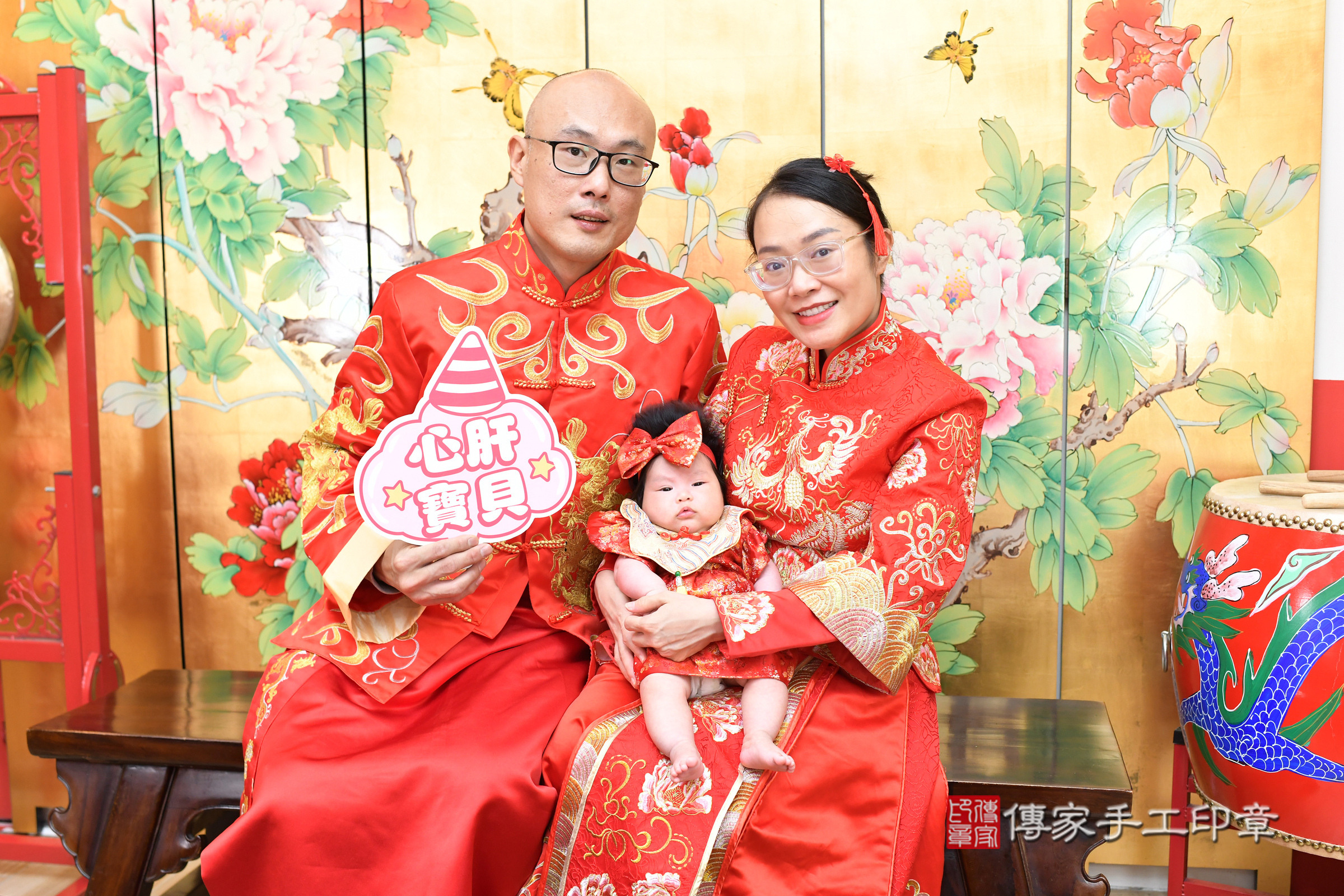 台北市大同區錂錂寶寶收涎推薦:傳家台北店收涎中國風會場,嬰兒古禮收涎收口水流程儀式、收涎吉祥話、收涎餅乾、收涎拍照。收涎證書。2025.3.11,照片14 台北市大同區錂錂寶寶收涎推薦:傳家台北店收涎中國風會場,嬰兒古禮收涎收口水流程儀式、收涎吉祥話、收涎餅乾、收涎拍照。收涎證書。2025.3.11,照片14