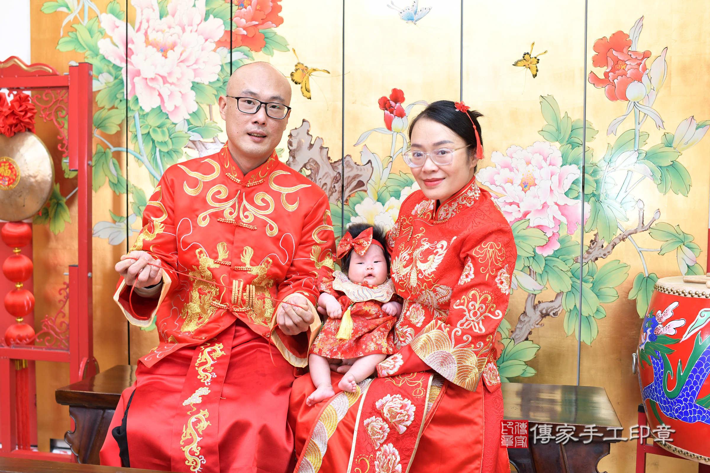 台北市大同區錂錂寶寶收涎推薦:傳家台北店收涎中國風會場,嬰兒古禮收涎收口水流程儀式、收涎吉祥話、收涎餅乾、收涎拍照。收涎證書。2025.3.11,照片11 台北市大同區錂錂寶寶收涎推薦:傳家台北店收涎中國風會場,嬰兒古禮收涎收口水流程儀式、收涎吉祥話、收涎餅乾、收涎拍照。收涎證書。2025.3.11,照片11