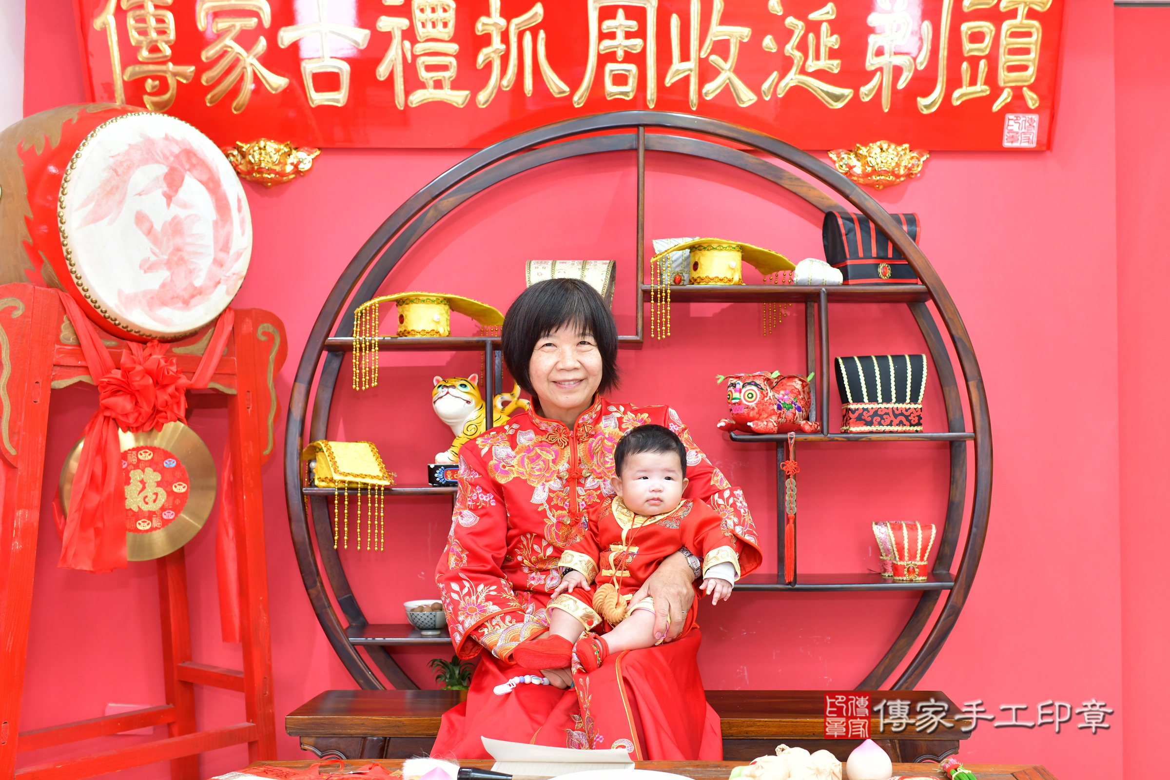 台中市北區樂樂寶寶收涎推薦：傳家台中店收涎中國風會場，嬰兒古禮收涎收口水流程儀式、收涎吉祥話、收涎餅乾、收涎拍照。收涎證書。2024.12.9，照片8