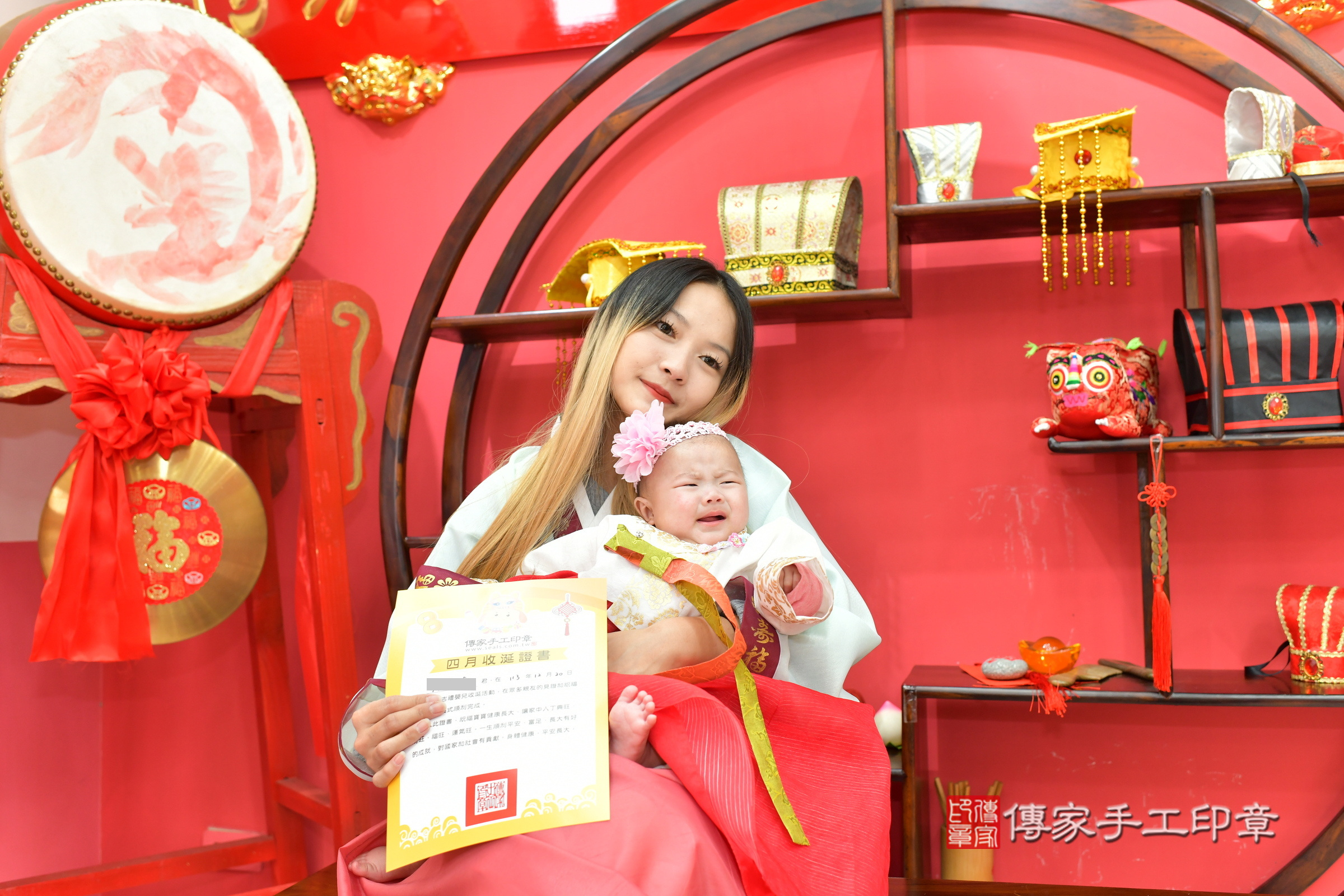 台中市北區瑜瑜寶寶收涎推薦：傳家台中店收涎中國風會場，嬰兒古禮收涎收口水流程儀式、收涎吉祥話、收涎餅乾、收涎拍照。收涎證書。2024.12.20，照片24