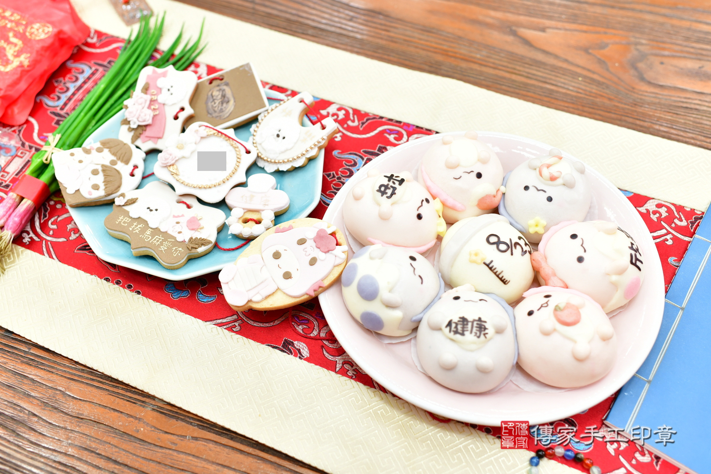 台中市北區瑜瑜寶寶收涎推薦：傳家台中店收涎中國風會場，嬰兒古禮收涎收口水流程儀式、收涎吉祥話、收涎餅乾、收涎拍照。收涎證書。2024.12.20，照片7