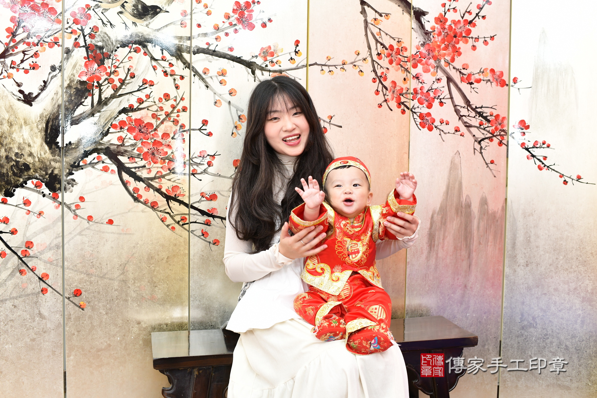 新北市永和區小競寶寶抓周推薦:傳家新北店抓周度脺中國風會場,嬰兒古禮抓周流程儀式吉祥話、抓周道具物品24種、拍照。抓周證書。2025.3.28,照片5 新北市永和區小競寶寶抓周推薦:傳家新北店抓周度脺中國風會場,嬰兒古禮抓周流程儀式吉祥話、抓周道具物品24種、拍照。抓周證書。2025.3.28,照片5