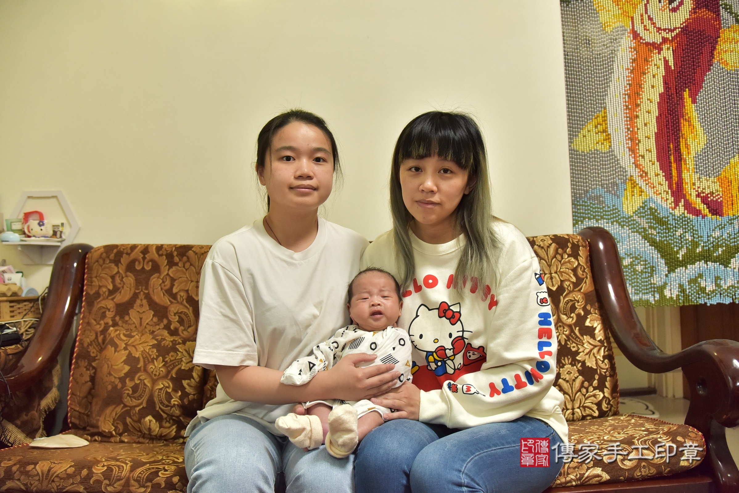 宸宸寶寶(新北市中和區到府嬰兒宸宸寶寶滿月剃頭理髮、到府嬰兒剃胎毛儀式吉祥話)。到府剃頭剃胎毛主持、專業拍照、證書。★購買「臍帶章、肚臍章、胎毛筆刷印章」贈送：剃頭、收涎、抓周，三選一。2025.3.27，照片2