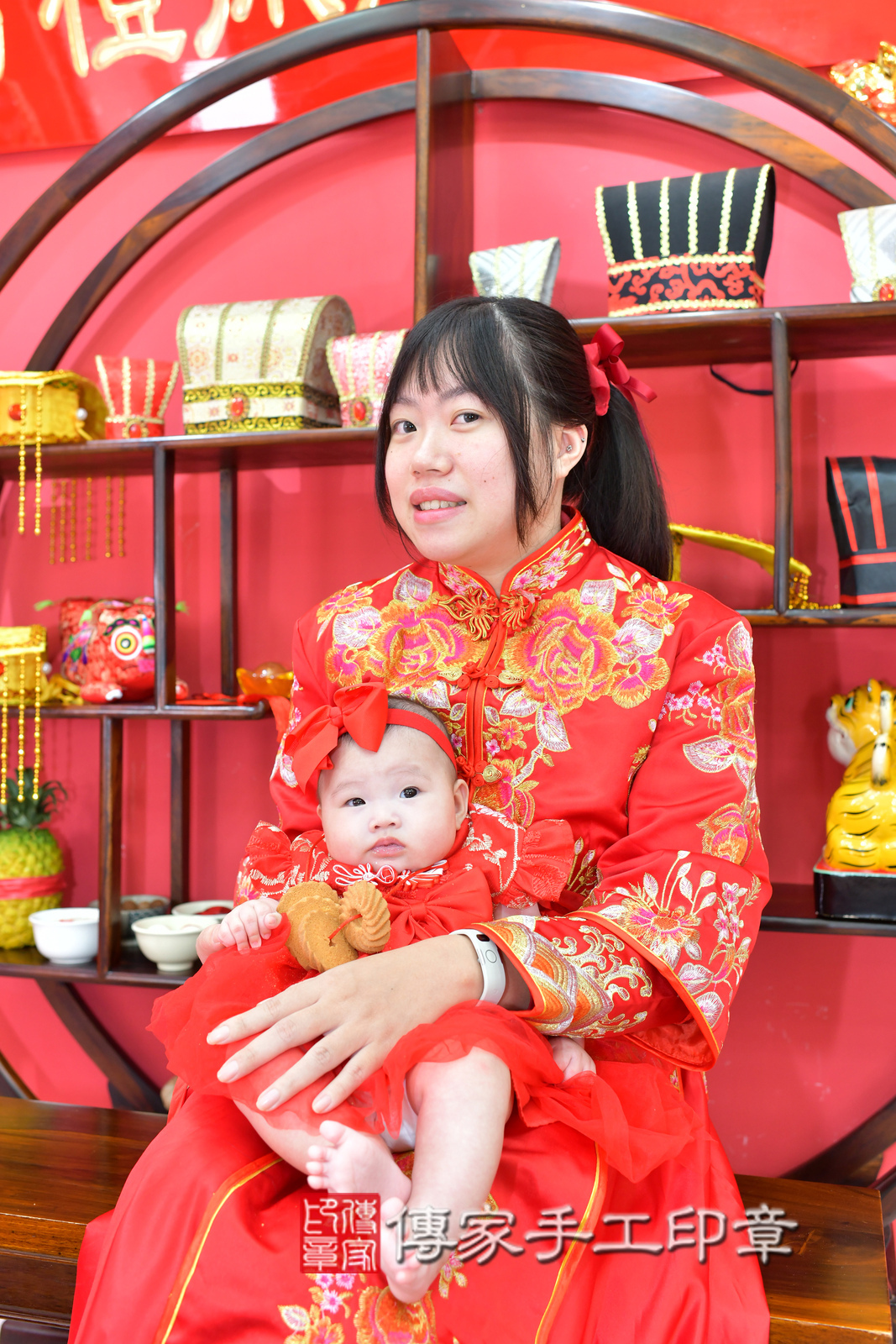 台中市北區小寧寶寶收涎推薦：傳家台中店收涎中國風會場，嬰兒古禮收涎收口水流程儀式、收涎吉祥話、收涎餅乾、收涎拍照。收涎證書。2025.3.16，照片14