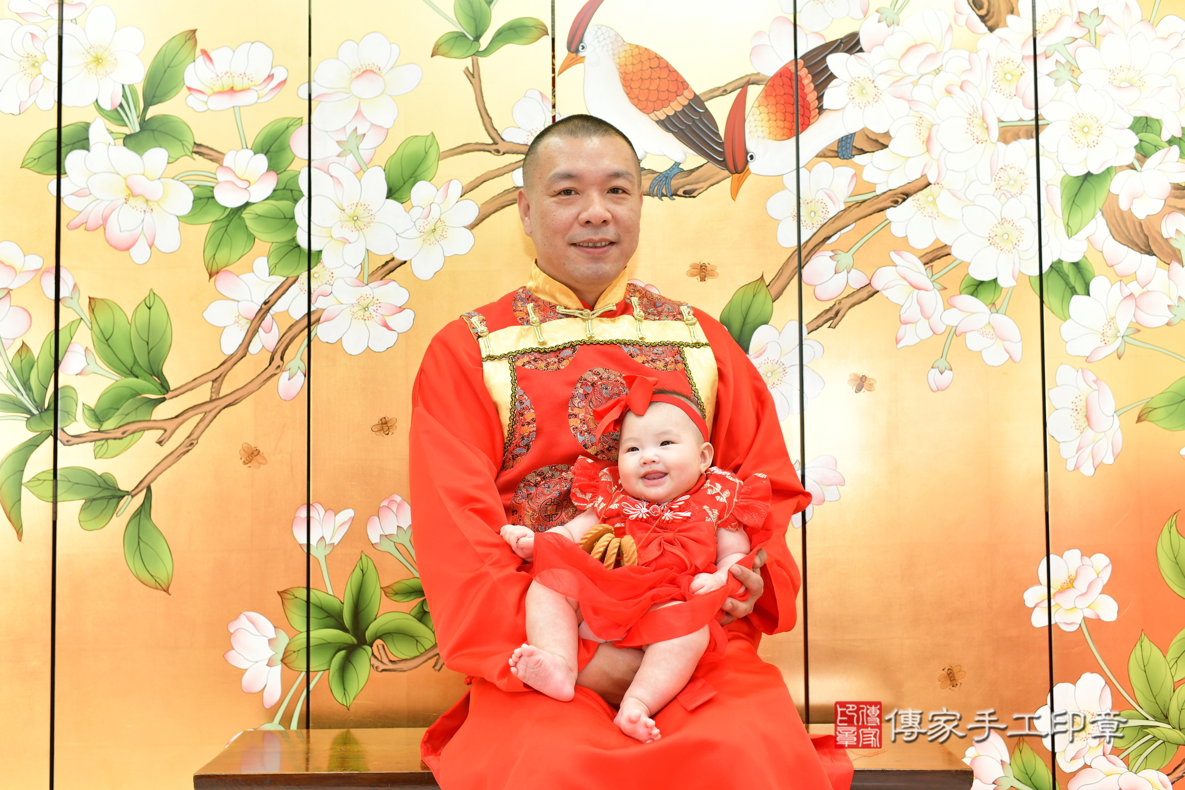 台中市北區小寧寶寶收涎推薦：傳家台中店收涎中國風會場，嬰兒古禮收涎收口水流程儀式、收涎吉祥話、收涎餅乾、收涎拍照。收涎證書。2025.3.16，照片16