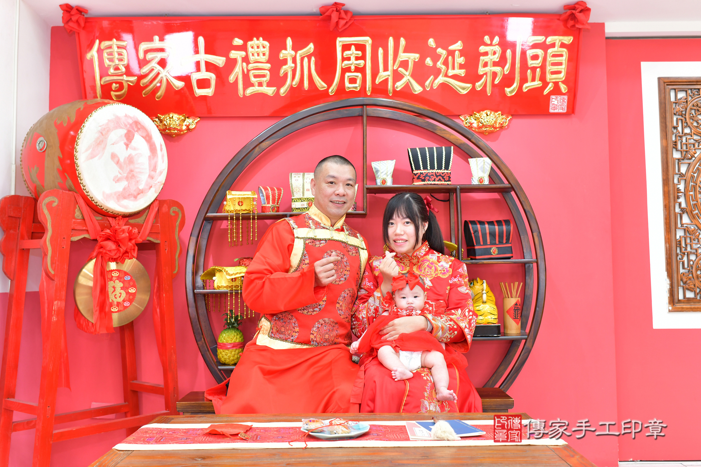 台中市北區小寧寶寶收涎推薦：傳家台中店收涎中國風會場，嬰兒古禮收涎收口水流程儀式、收涎吉祥話、收涎餅乾、收涎拍照。收涎證書。2025.3.16，照片2