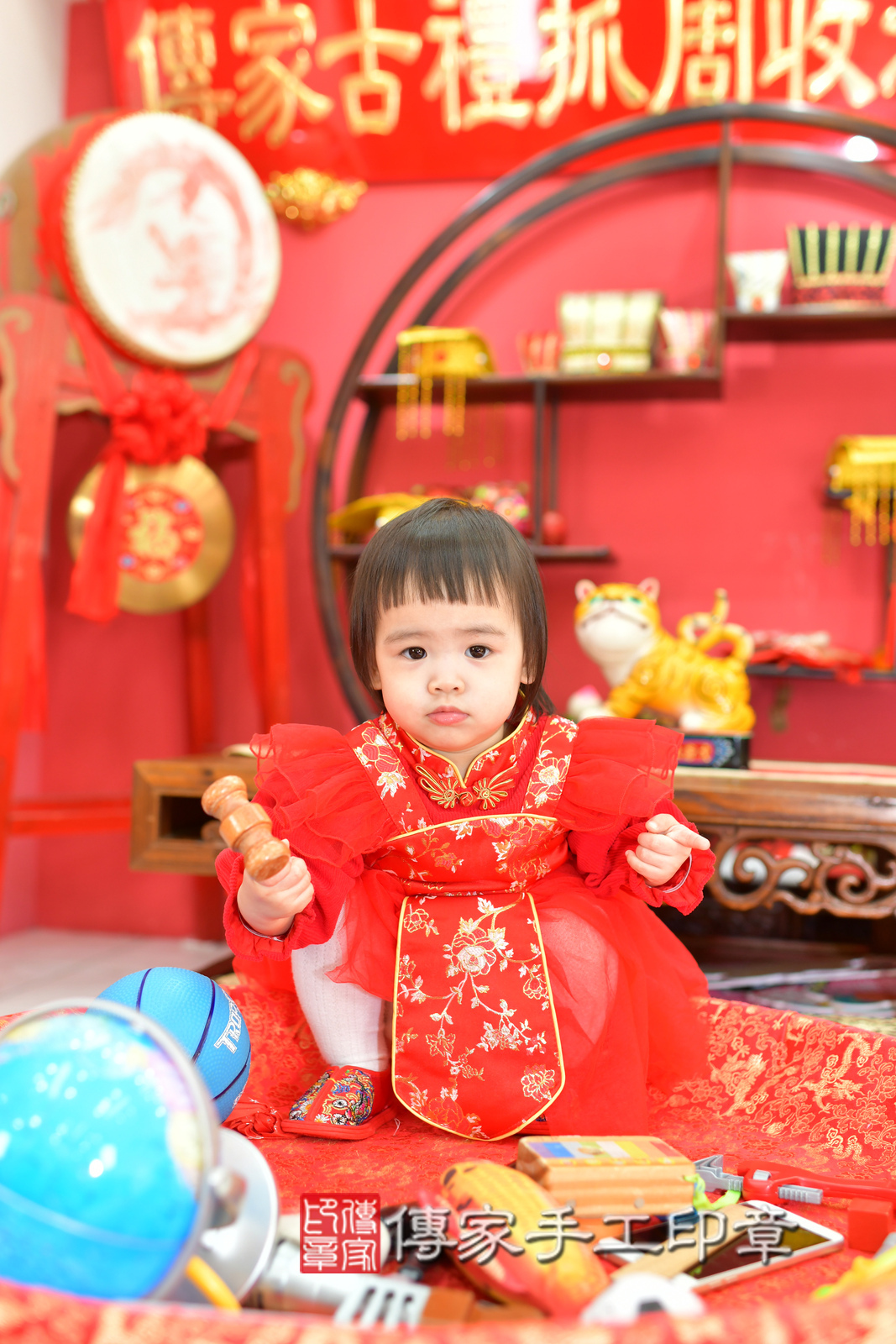 台中市北區小葵寶寶抓周推薦:傳家台中店抓周度脺中國風會場,嬰兒古禮抓周流程儀式吉祥話、抓周道具物品24種、拍照。抓周證書。2025.3.3,照片14 台中市北區小葵寶寶抓周推薦:傳家台中店抓周度脺中國風會場,嬰兒古禮抓周流程儀式吉祥話、抓周道具物品24種、拍照。抓周證書。2025.3.3,照片14