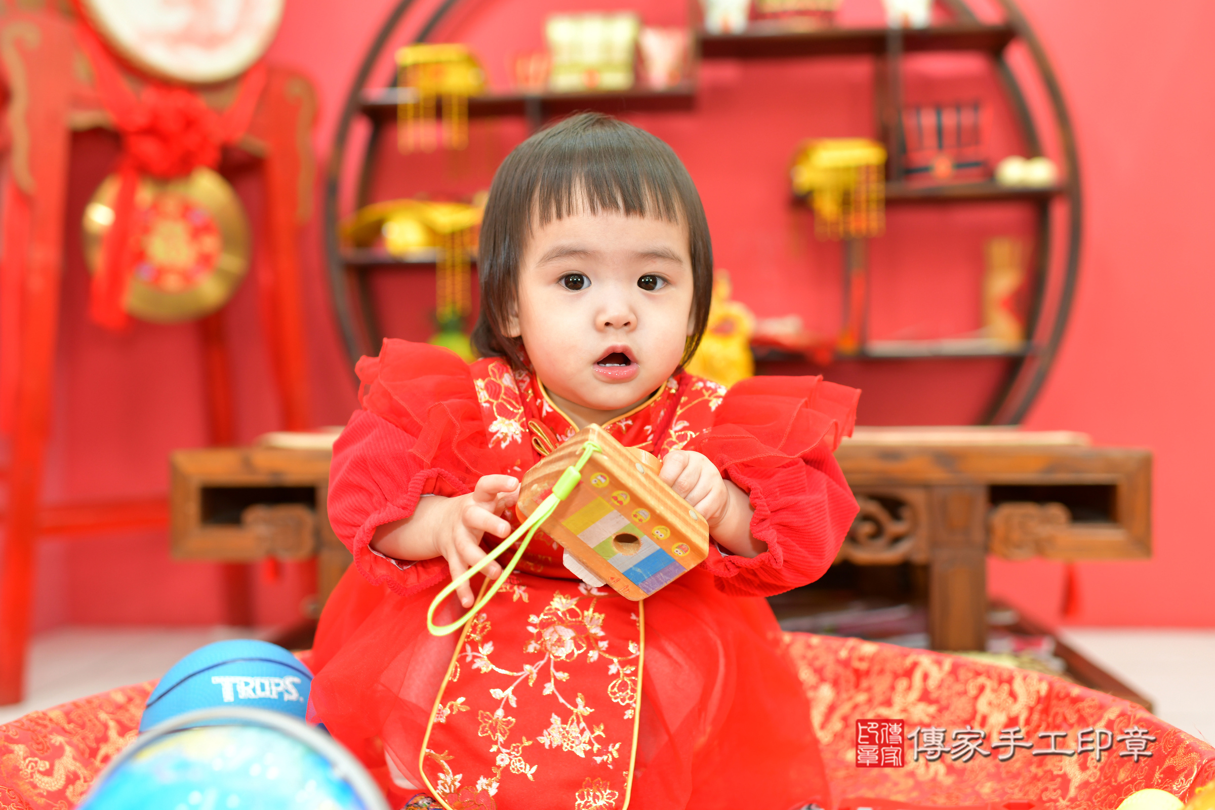 台中市北區小葵寶寶抓周推薦:傳家台中店抓周度脺中國風會場,嬰兒古禮抓周流程儀式吉祥話、抓周道具物品24種、拍照。抓周證書。2025.3.3,照片10 台中市北區小葵寶寶抓周推薦:傳家台中店抓周度脺中國風會場,嬰兒古禮抓周流程儀式吉祥話、抓周道具物品24種、拍照。抓周證書。2025.3.3,照片10