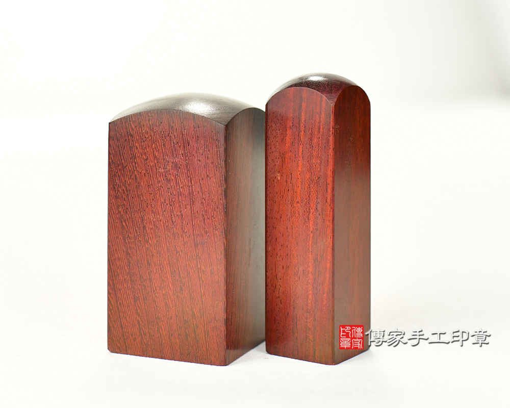 雞血紅木公司大小章 傳家手工印章台中店2025.05.06 雞血紅木公司大小章 傳家手工印章台中店2025.05.06