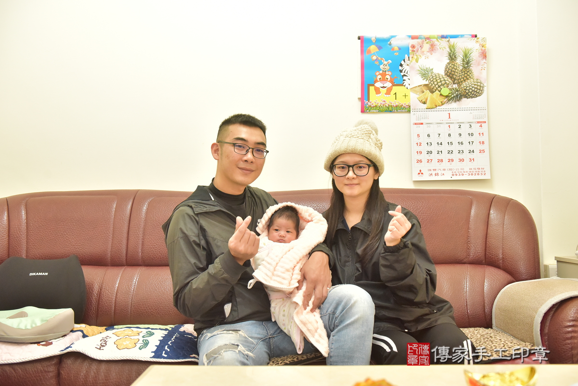小瑀寶寶(台中市豐原區到府嬰兒小瑀寶寶滿月剃頭理髮、到府嬰兒剃胎毛儀式吉祥話)。到府剃頭剃胎毛主持、專業拍照、證書。★購買「臍帶章、肚臍章、胎毛筆刷印章」贈送：剃頭、收涎、抓周，三選一。2025.1.4，照片7