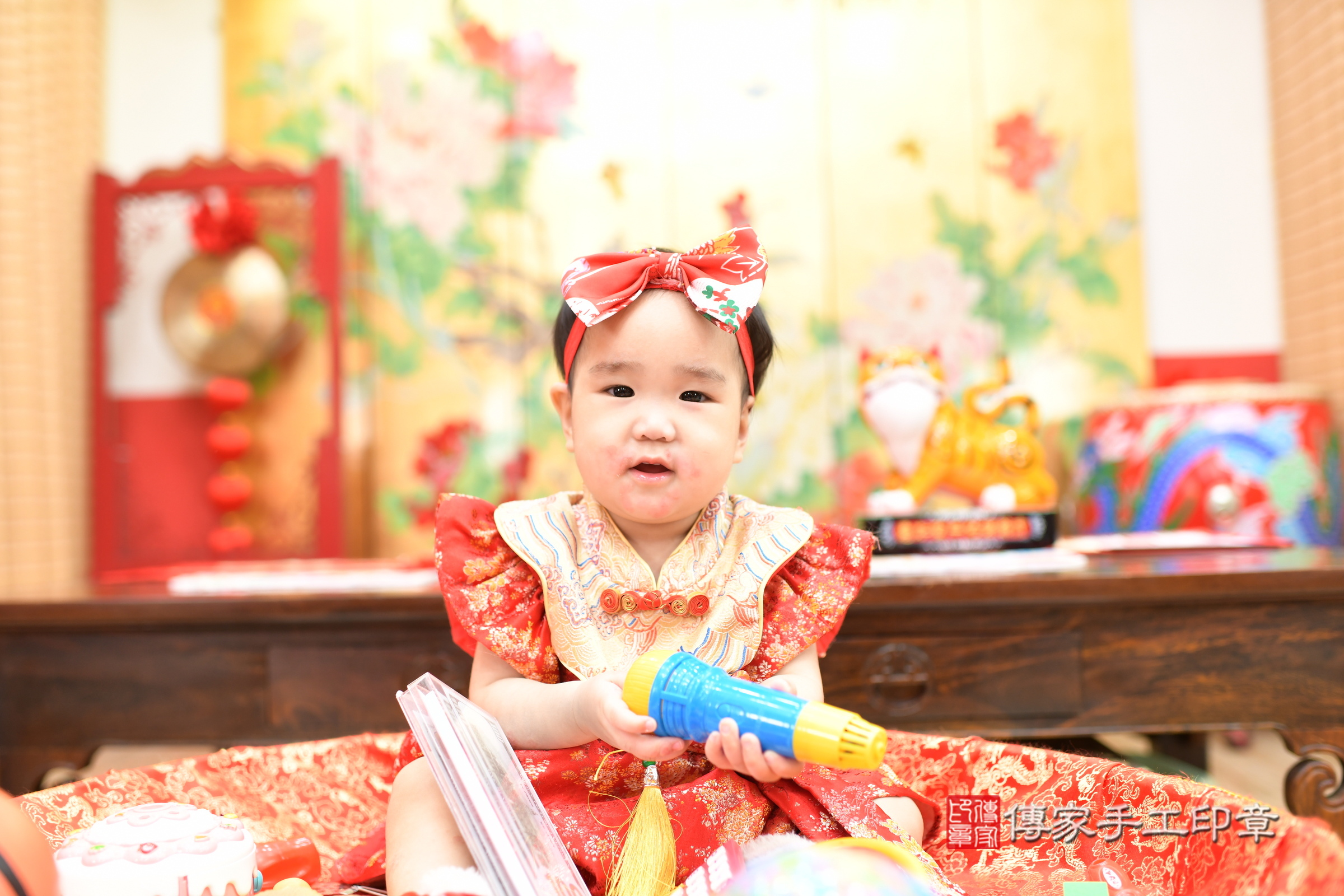 新北市永和區汝汝寶寶抓周推薦:傳家新北店抓周度脺中國風會場,嬰兒古禮抓周流程儀式吉祥話、抓周道具物品24種、拍照。抓周證書。2025.5.14,照片10 新北市永和區汝汝寶寶抓周推薦:傳家新北店抓周度脺中國風會場,嬰兒古禮抓周流程儀式吉祥話、抓周道具物品24種、拍照。抓周證書。2025.5.14,照片10