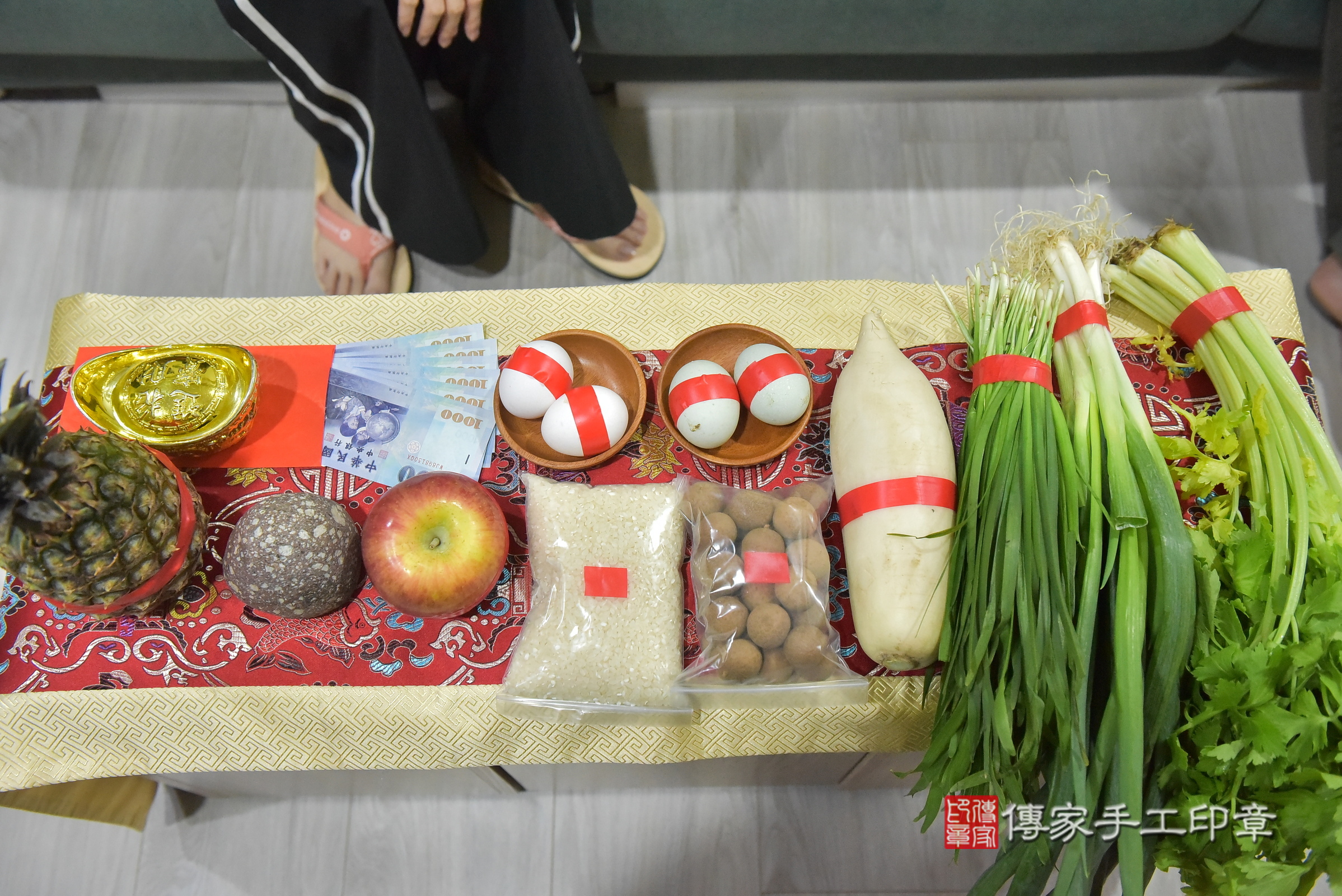 小婧寶寶(台中市大里區到府嬰兒小婧寶寶滿月剃頭理髮、到府嬰兒剃胎毛儀式吉祥話)。到府剃頭剃胎毛主持、專業拍照、證書。★購買「臍帶章、肚臍章、胎毛筆刷印章」贈送：剃頭、收涎、抓周，三選一。2025.1.22，照片5