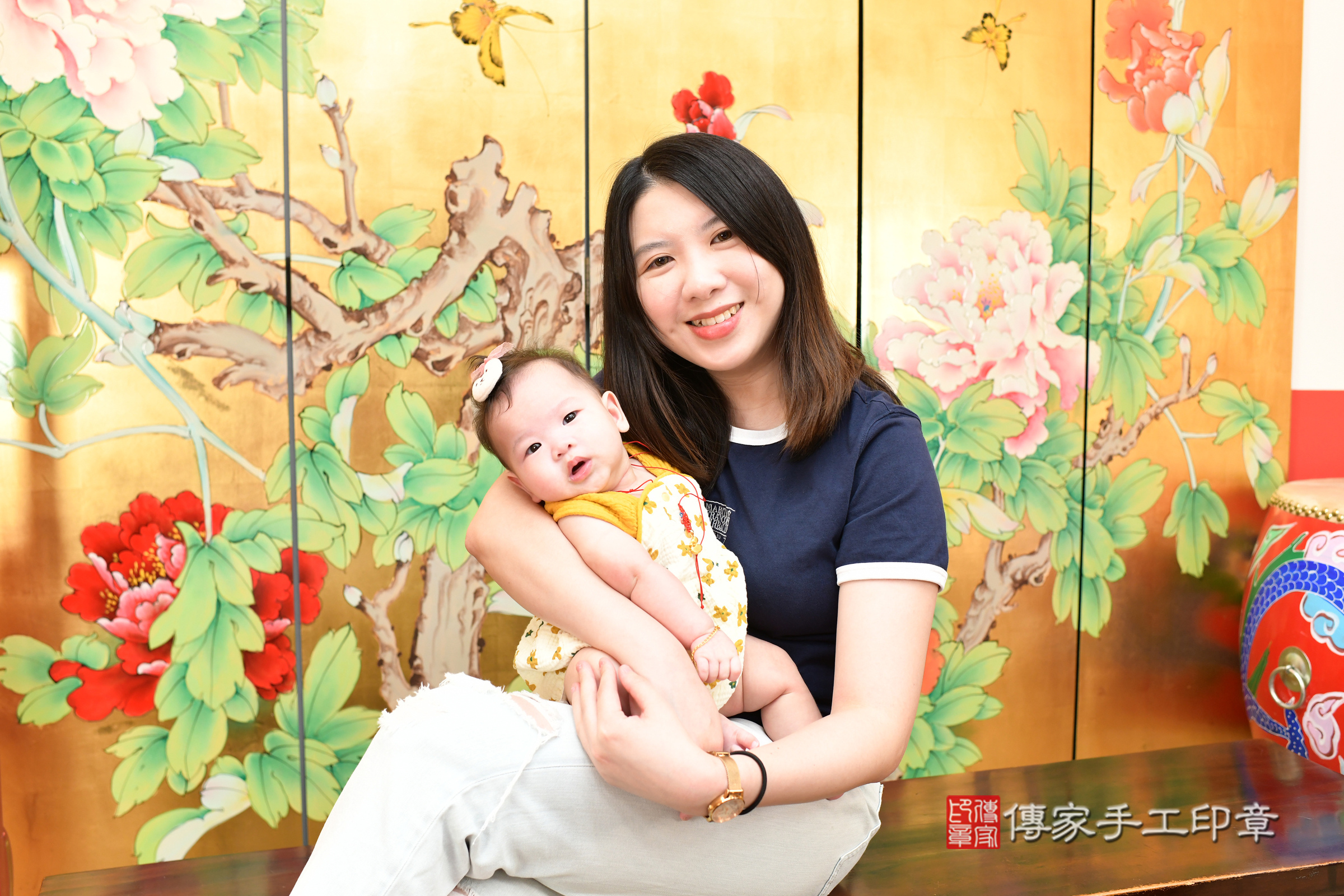 台北市大同區喬喬寶寶收涎推薦：傳家台北店收涎中國風會場，嬰兒古禮收涎收口水流程儀式、收涎吉祥話、收涎餅乾、收涎拍照。收涎證書。2025.6.28，照片4