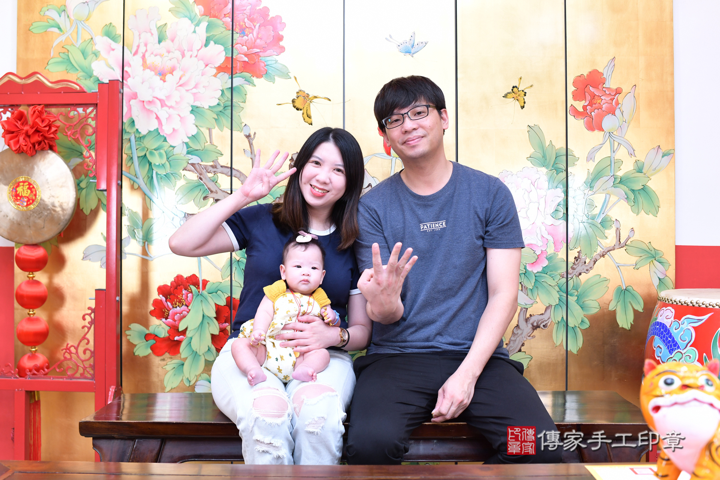 台北市大同區喬喬寶寶收涎推薦：傳家台北店收涎中國風會場，嬰兒古禮收涎收口水流程儀式、收涎吉祥話、收涎餅乾、收涎拍照。收涎證書。2025.6.28，照片2