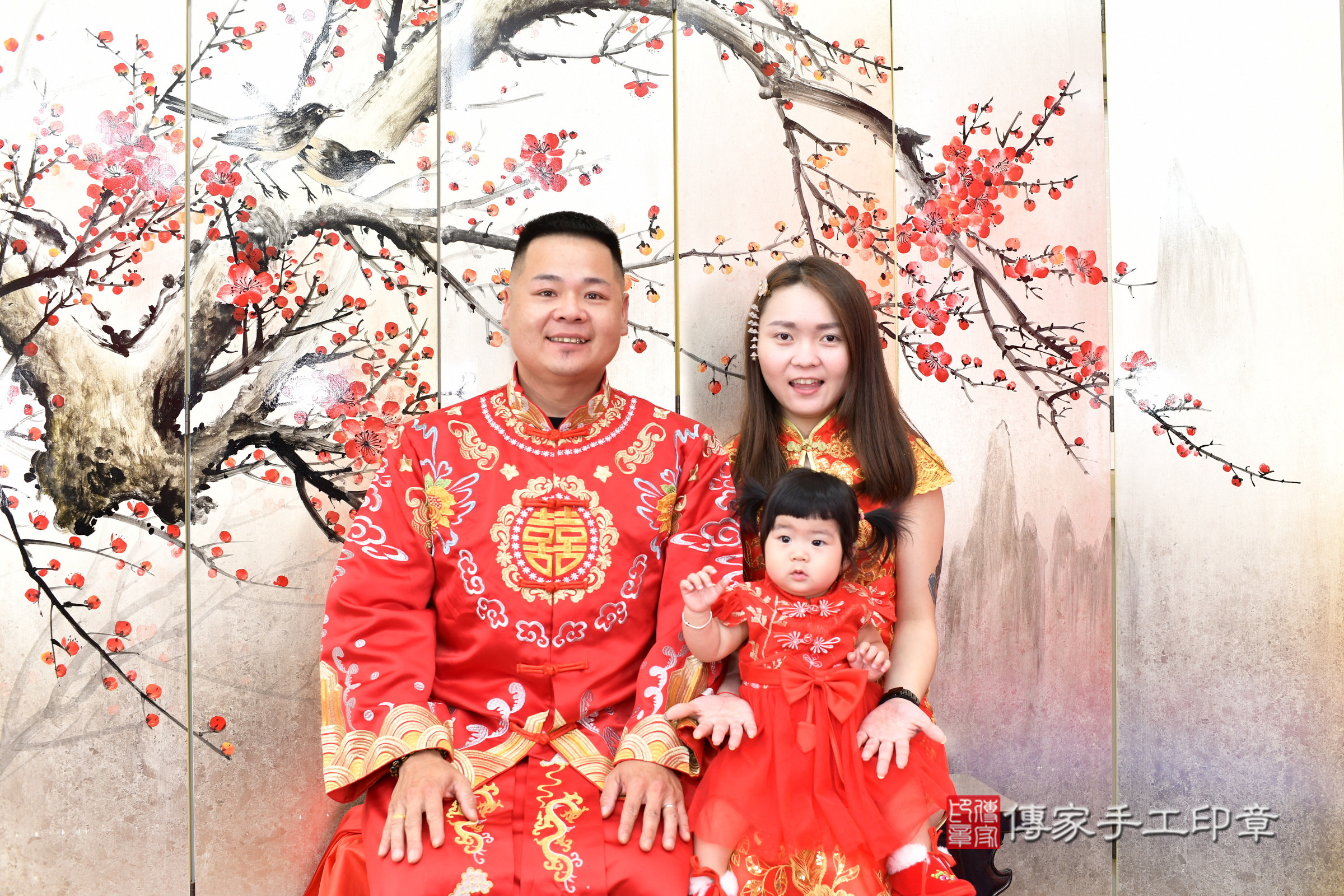 新北市永和區瑄瑄寶寶抓周推薦:傳家新北店抓周度脺中國風會場,嬰兒古禮抓周流程儀式吉祥話、抓周道具物品24種、拍照。抓周證書。2025.7.5,照片2 新北市永和區瑄瑄寶寶抓周推薦:傳家新北店抓周度脺中國風會場,嬰兒古禮抓周流程儀式吉祥話、抓周道具物品24種、拍照。抓周證書。2025.7.5,照片2