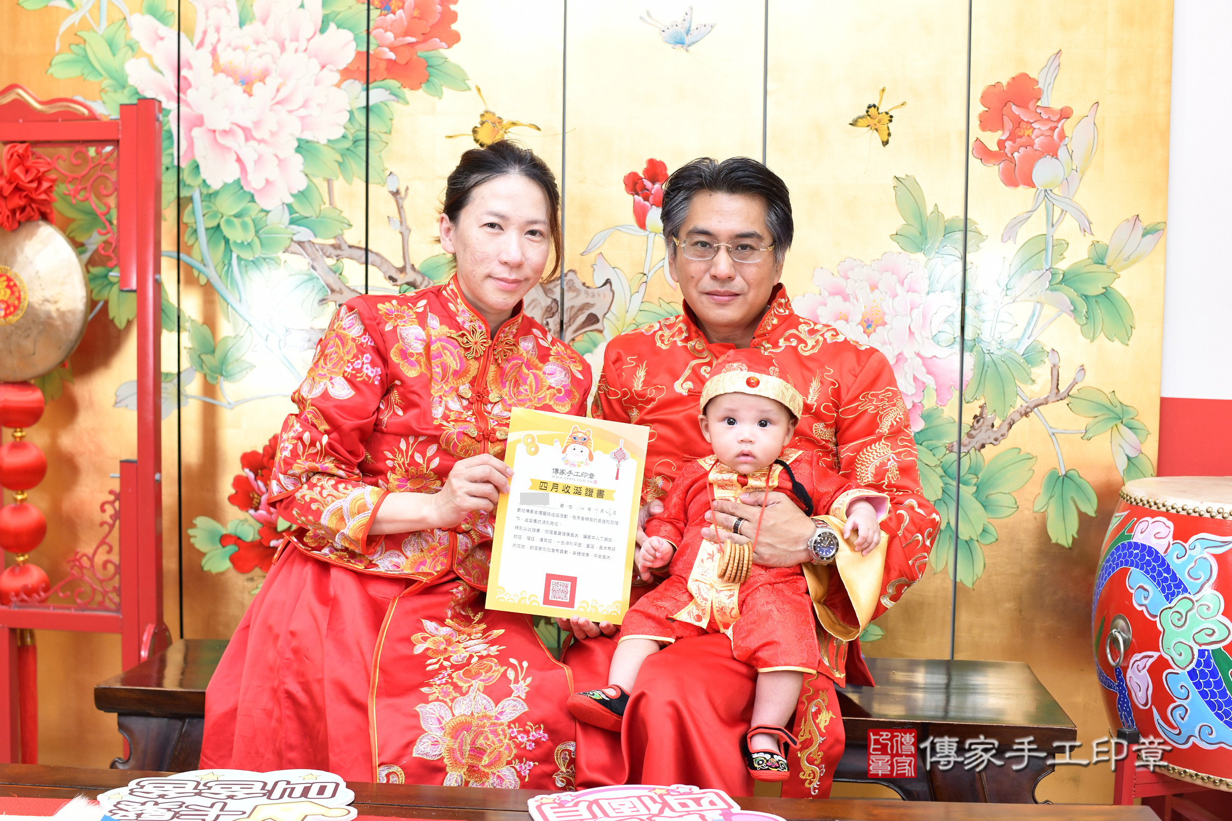 台北市大同區恩恩寶寶收涎推薦:傳家台北店收涎中國風會場,嬰兒古禮收涎收口水流程儀式、收涎吉祥話、收涎餅乾、收涎拍照。收涎證書。2025.7.26,照片11 台北市大同區恩恩寶寶收涎推薦:傳家台北店收涎中國風會場,嬰兒古禮收涎收口水流程儀式、收涎吉祥話、收涎餅乾、收涎拍照。收涎證書。2025.7.26,照片11