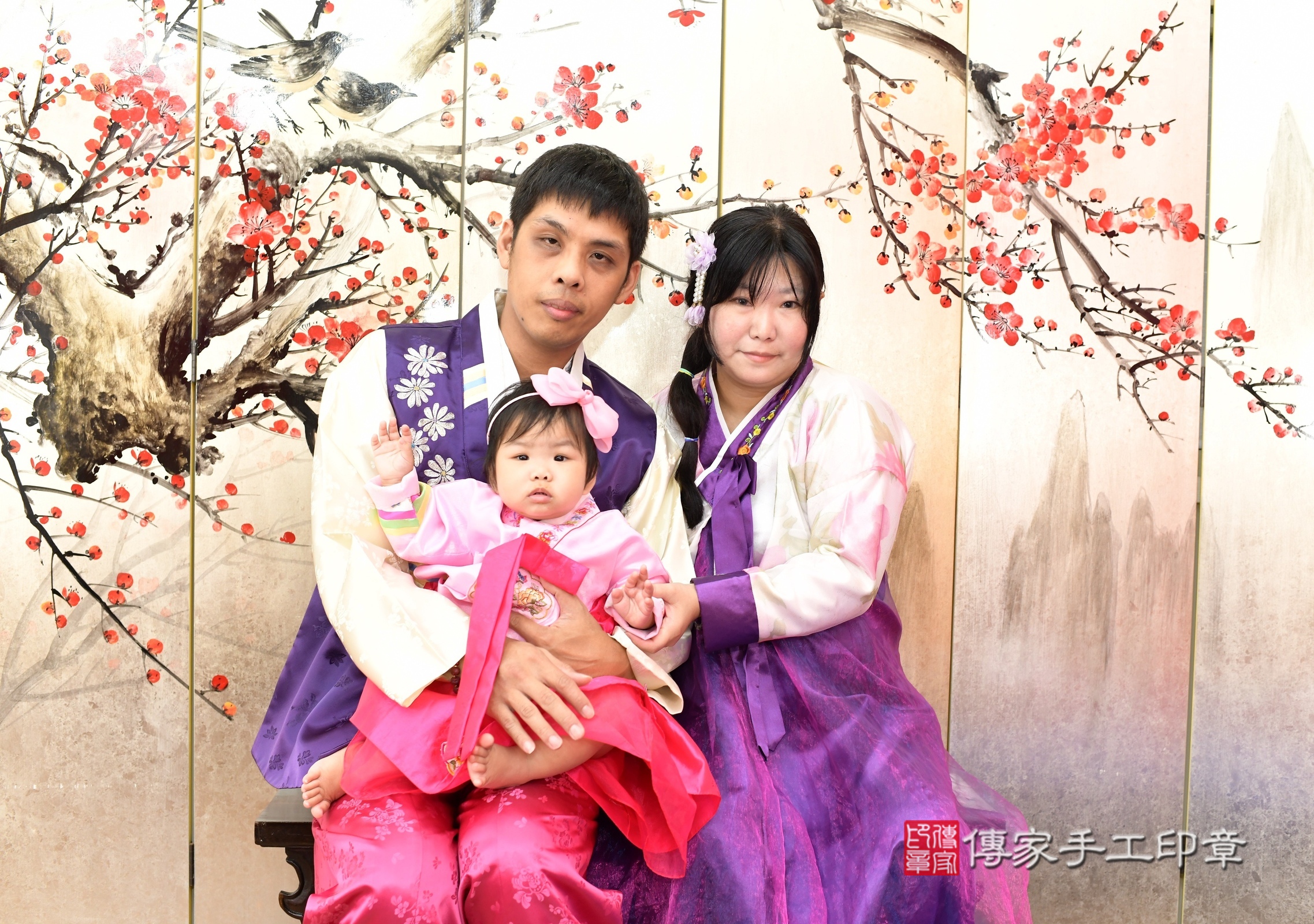 新北市永和區汝汝寶寶抓周推薦:傳家新北店抓周度脺中國風會場,嬰兒古禮抓周流程儀式吉祥話、抓周道具物品24種、拍照。抓周證書。2025.8.6,照片11 新北市永和區汝汝寶寶抓周推薦:傳家新北店抓周度脺中國風會場,嬰兒古禮抓周流程儀式吉祥話、抓周道具物品24種、拍照。抓周證書。2025.8.6,照片11