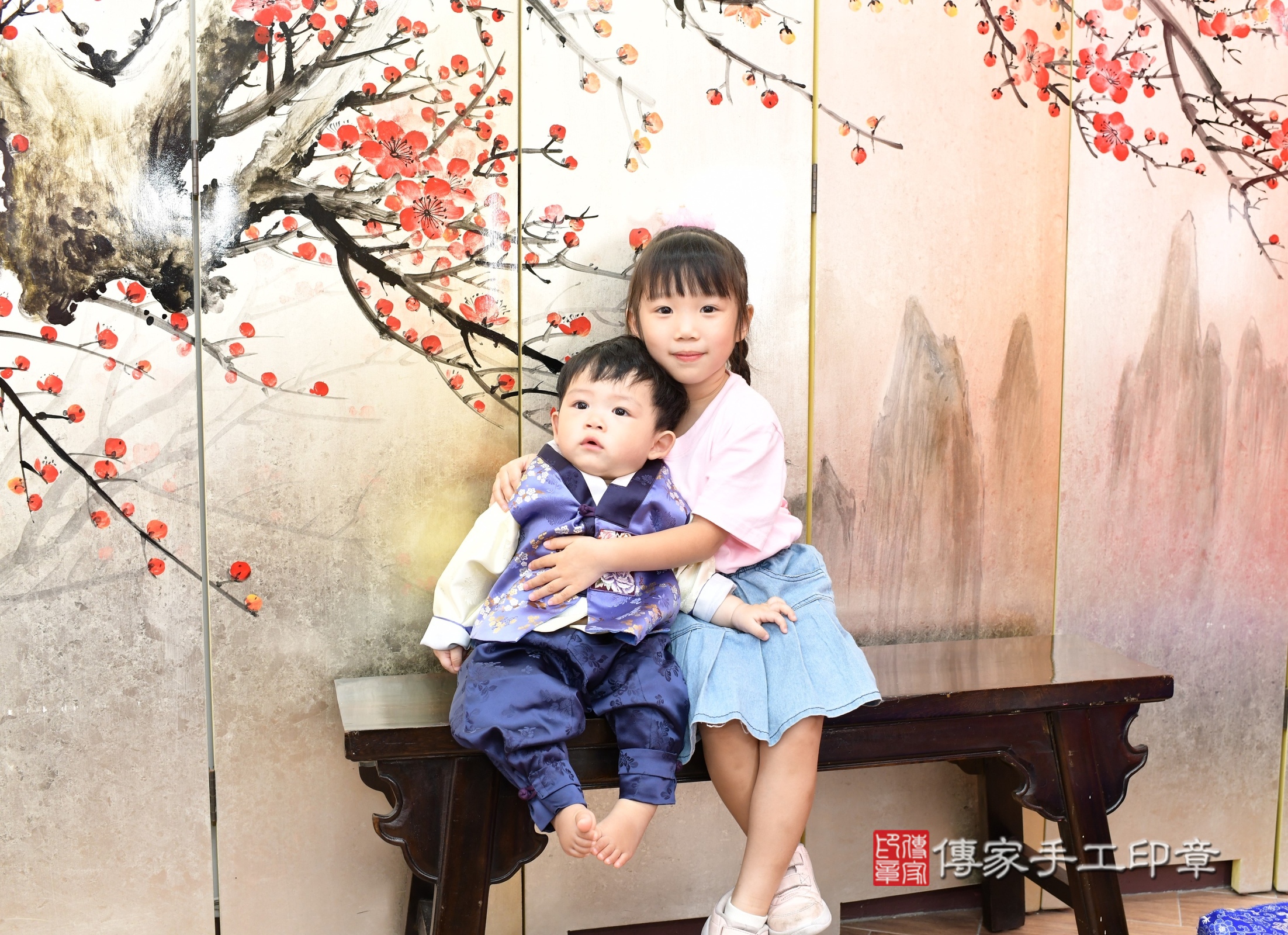 新北市永和區丞丞寶寶抓周推薦:傳家新北店抓周度脺中國風會場,嬰兒古禮抓周流程儀式吉祥話、抓周道具物品24種、拍照。抓周證書。2025.8.8,照片4 新北市永和區丞丞寶寶抓周推薦:傳家新北店抓周度脺中國風會場,嬰兒古禮抓周流程儀式吉祥話、抓周道具物品24種、拍照。抓周證書。2025.8.8,照片4