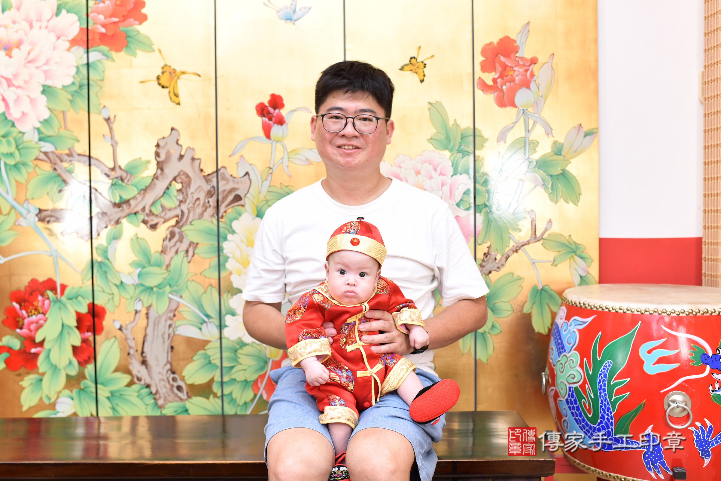 台北市大同區小垚寶寶收涎推薦:傳家台北店收涎中國風會場,嬰兒古禮收涎收口水流程儀式、收涎吉祥話、收涎餅乾、收涎拍照。收涎證書。2025.8.7,照片4 台北市大同區小垚寶寶收涎推薦:傳家台北店收涎中國風會場,嬰兒古禮收涎收口水流程儀式、收涎吉祥話、收涎餅乾、收涎拍照。收涎證書。2025.8.7,照片4