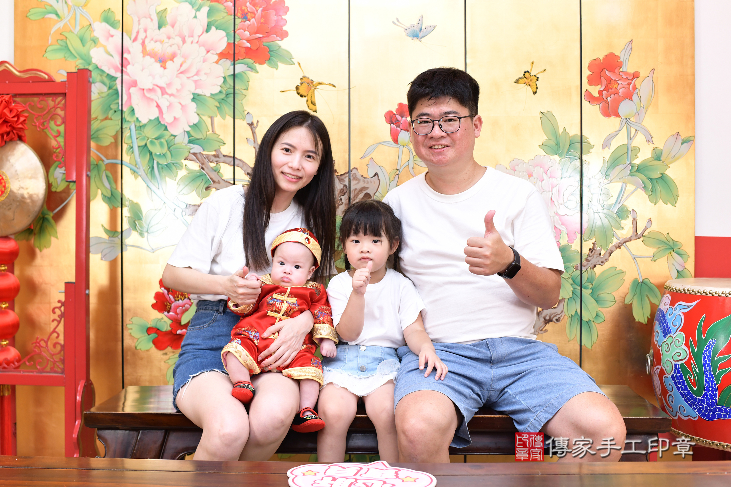 台北市大同區小垚寶寶收涎推薦:傳家台北店收涎中國風會場,嬰兒古禮收涎收口水流程儀式、收涎吉祥話、收涎餅乾、收涎拍照。收涎證書。2025.8.7,照片9 台北市大同區小垚寶寶收涎推薦:傳家台北店收涎中國風會場,嬰兒古禮收涎收口水流程儀式、收涎吉祥話、收涎餅乾、收涎拍照。收涎證書。2025.8.7,照片9