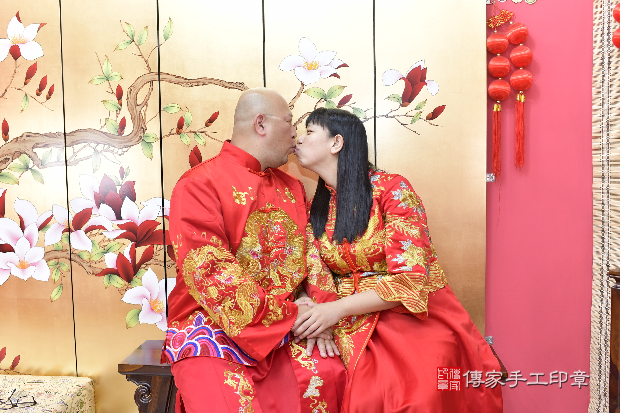 新竹市香山區小芷寶寶抓周推薦:傳家新竹店抓周度脺中國風會場,嬰兒古禮抓周流程儀式吉祥話、抓周道具物品24種、拍照。抓周證書。2025.8.17,照片5 新竹市香山區小芷寶寶抓周推薦:傳家新竹店抓周度脺中國風會場,嬰兒古禮抓周流程儀式吉祥話、抓周道具物品24種、拍照。抓周證書。2025.8.17,照片5