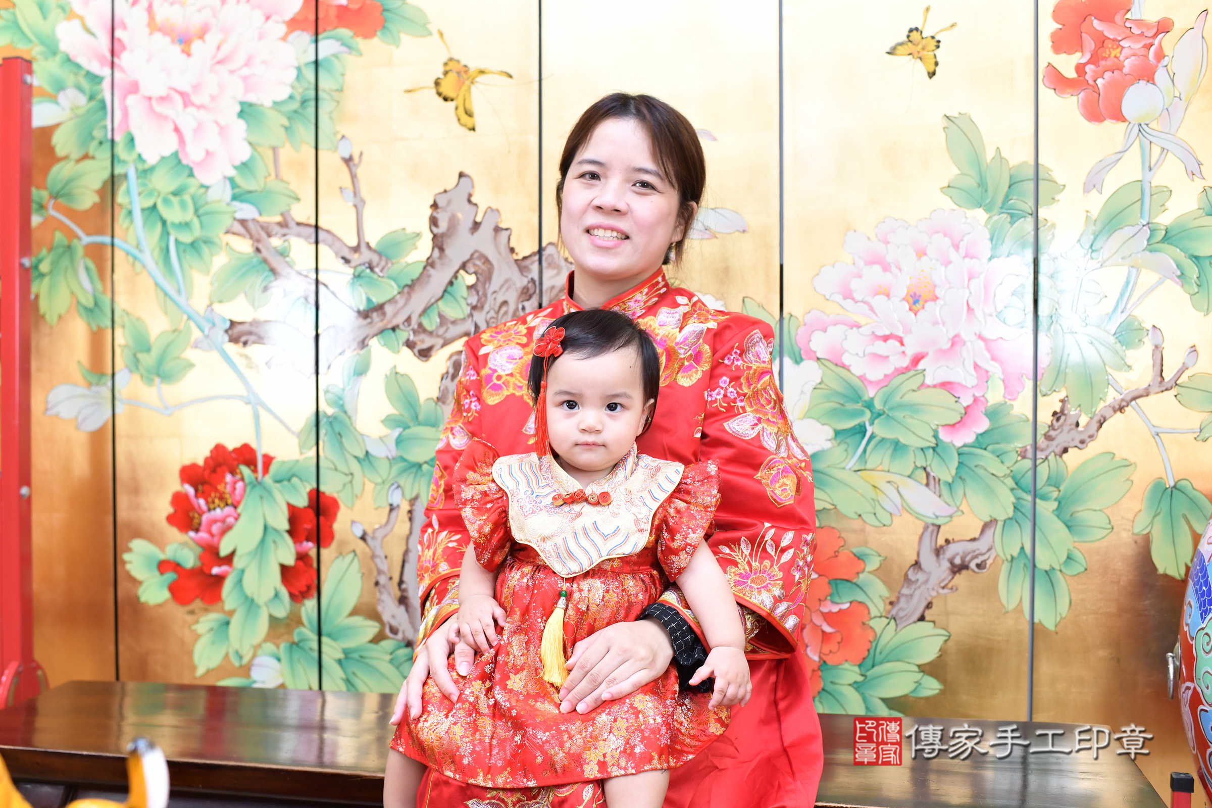 台北市大同區希希寶寶抓周推薦:傳家台北店抓周度脺中國風會場,嬰兒古禮抓周流程儀式吉祥話、抓周道具物品24種、拍照。抓周證書。2025.8.7,照片4 台北市大同區希希寶寶抓周推薦:傳家台北店抓周度脺中國風會場,嬰兒古禮抓周流程儀式吉祥話、抓周道具物品24種、拍照。抓周證書。2025.8.7,照片4