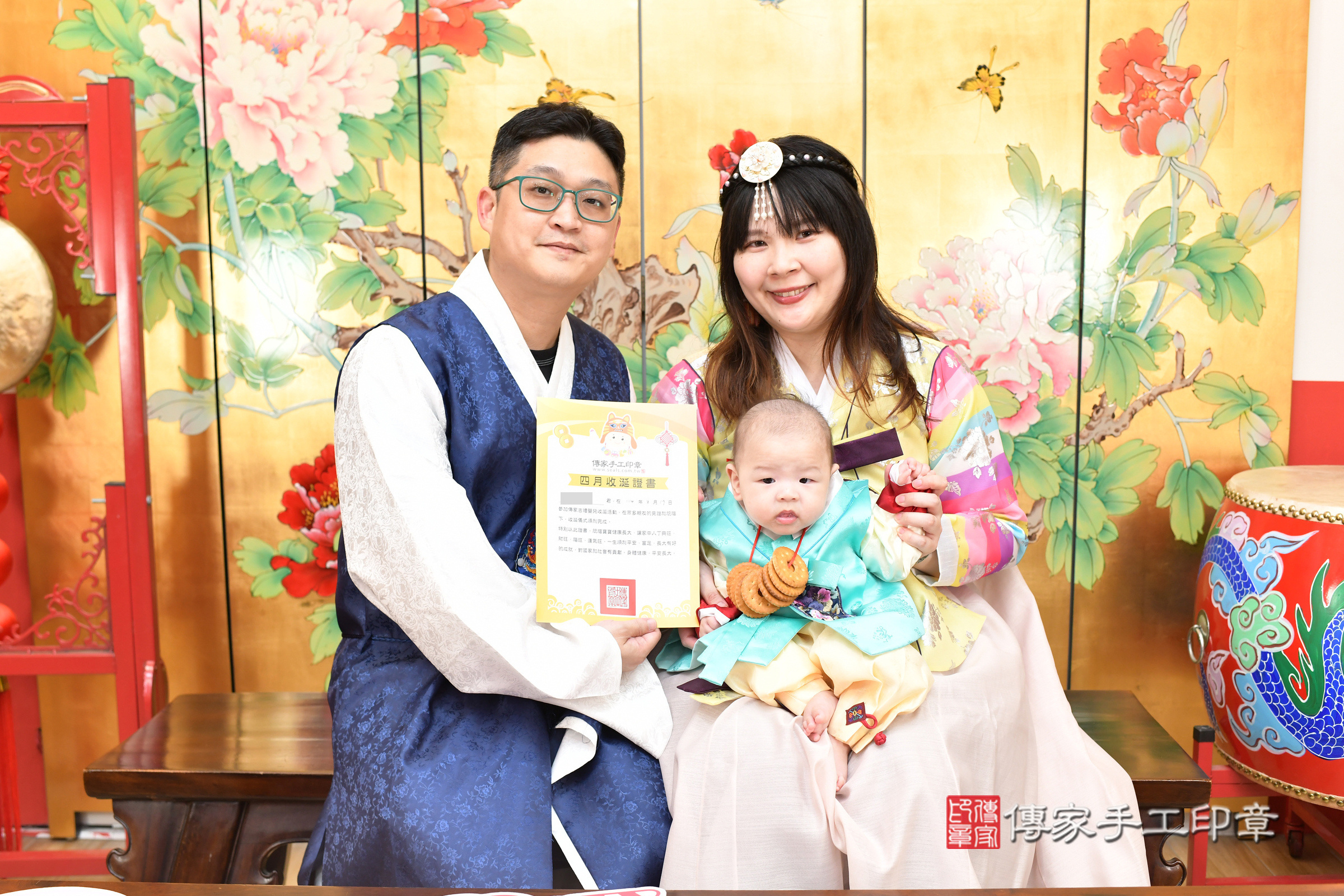 台北市大同區彤彤寶寶收涎推薦:傳家台北店收涎中國風會場,嬰兒古禮收涎收口水流程儀式、收涎吉祥話、收涎餅乾、收涎拍照。收涎證書。2025.8.17,照片7 台北市大同區彤彤寶寶收涎推薦:傳家台北店收涎中國風會場,嬰兒古禮收涎收口水流程儀式、收涎吉祥話、收涎餅乾、收涎拍照。收涎證書。2025.8.17,照片7