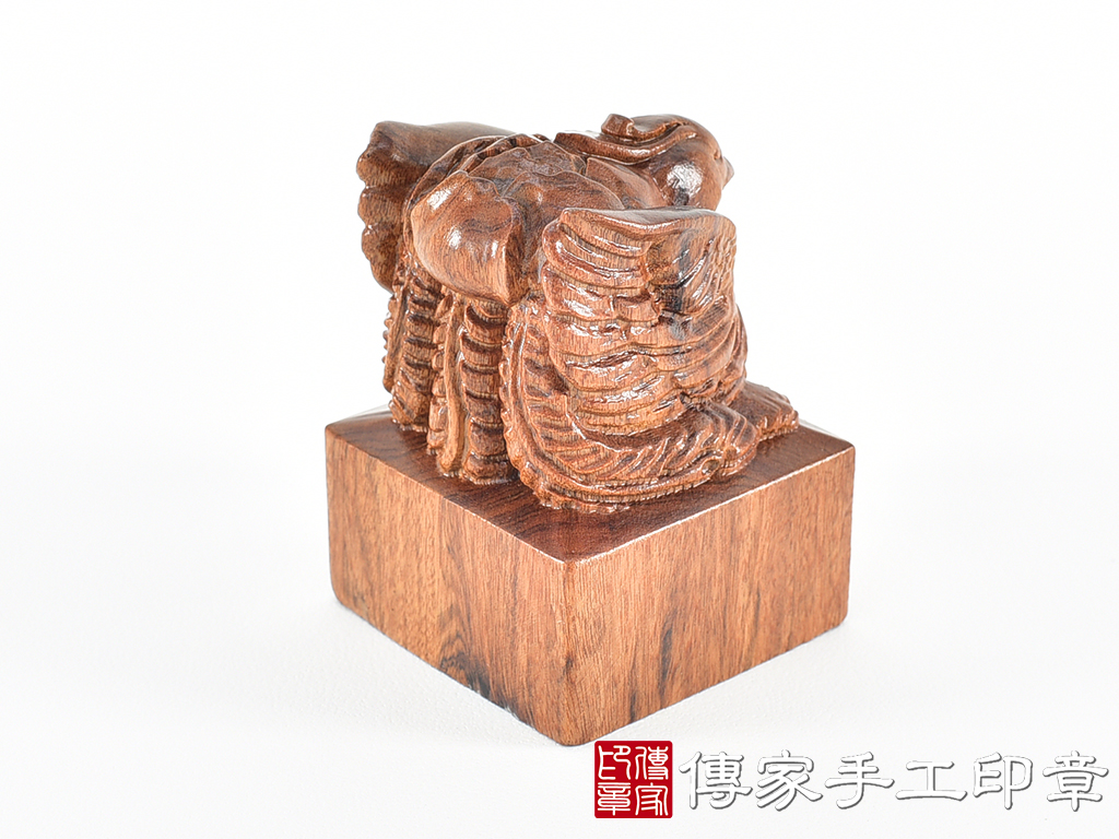頂級紅紫檀木精雕鳳凰廟章:廟章、神明印章、大印章 (尺寸5.2x5.2x7.5公分)