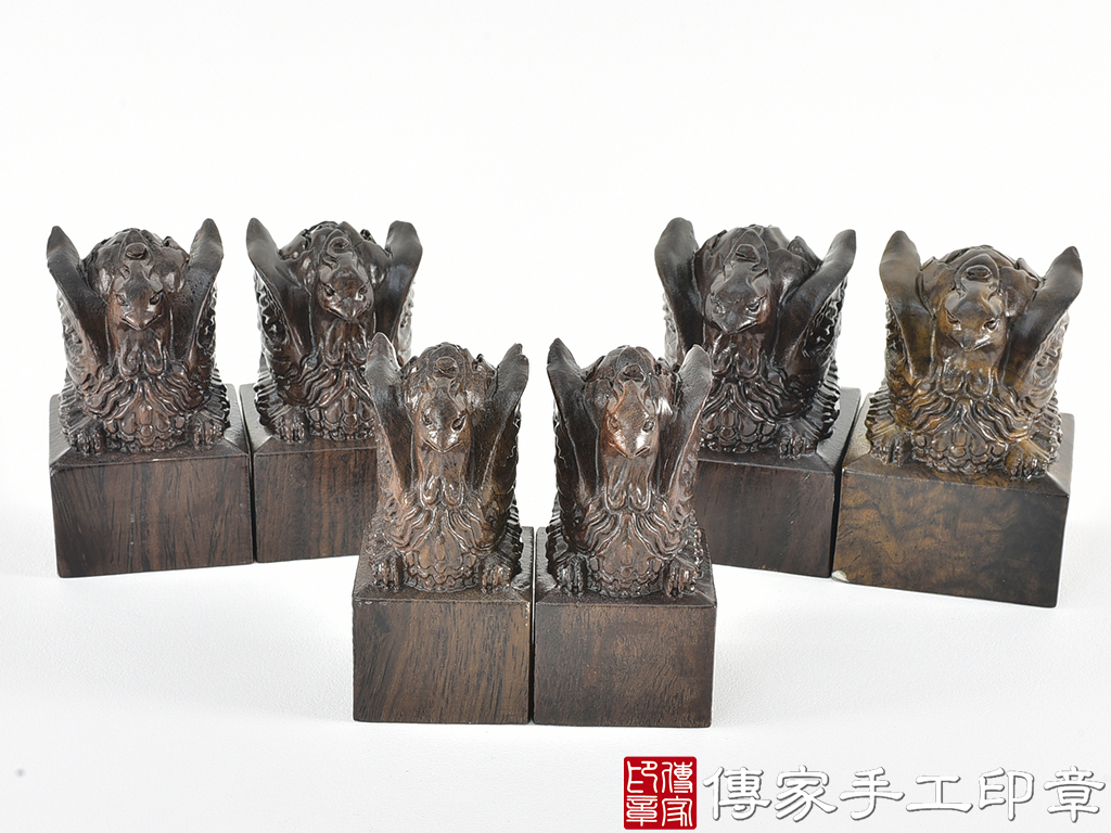 頂級黑檀木精雕鳳凰廟章:廟章、神明印章、大印章 (尺寸5.3x5.3x7.4公分)