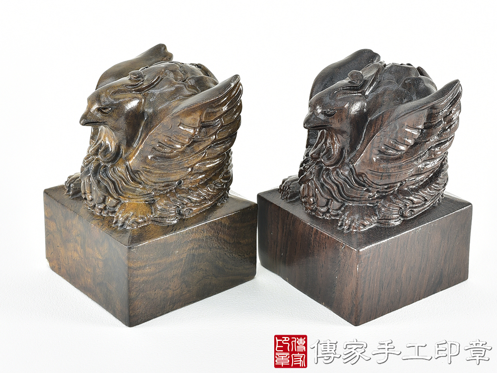 頂級黑檀木精雕鳳凰廟章:廟章、神明印章、大印章 (尺寸5.3x5.3x7.4公分)