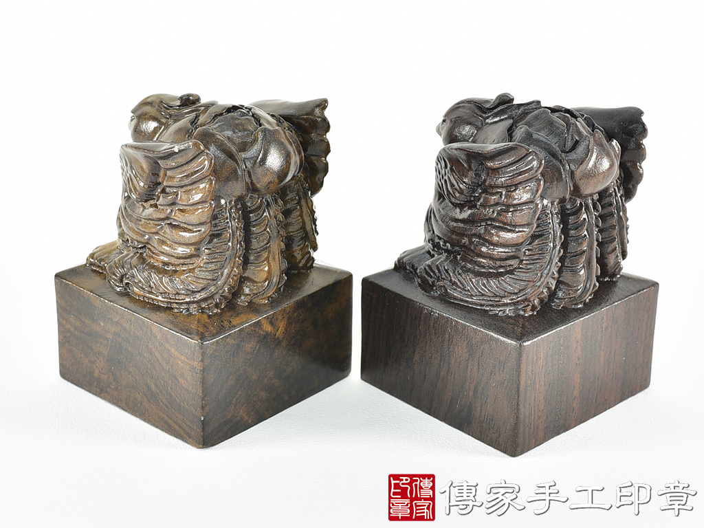 頂級黑檀木精雕鳳凰廟章:廟章、神明印章、大印章 (尺寸5.3x5.3x7.4公分)