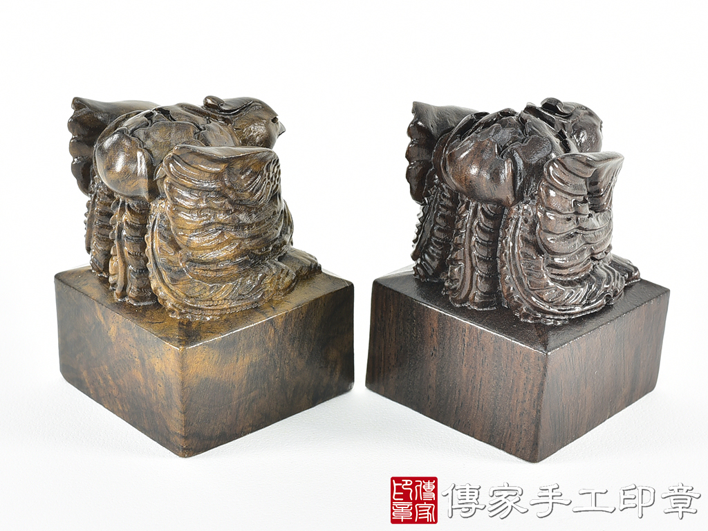 頂級黑檀木精雕鳳凰廟章:廟章、神明印章、大印章 (尺寸5.3x5.3x7.4公分)