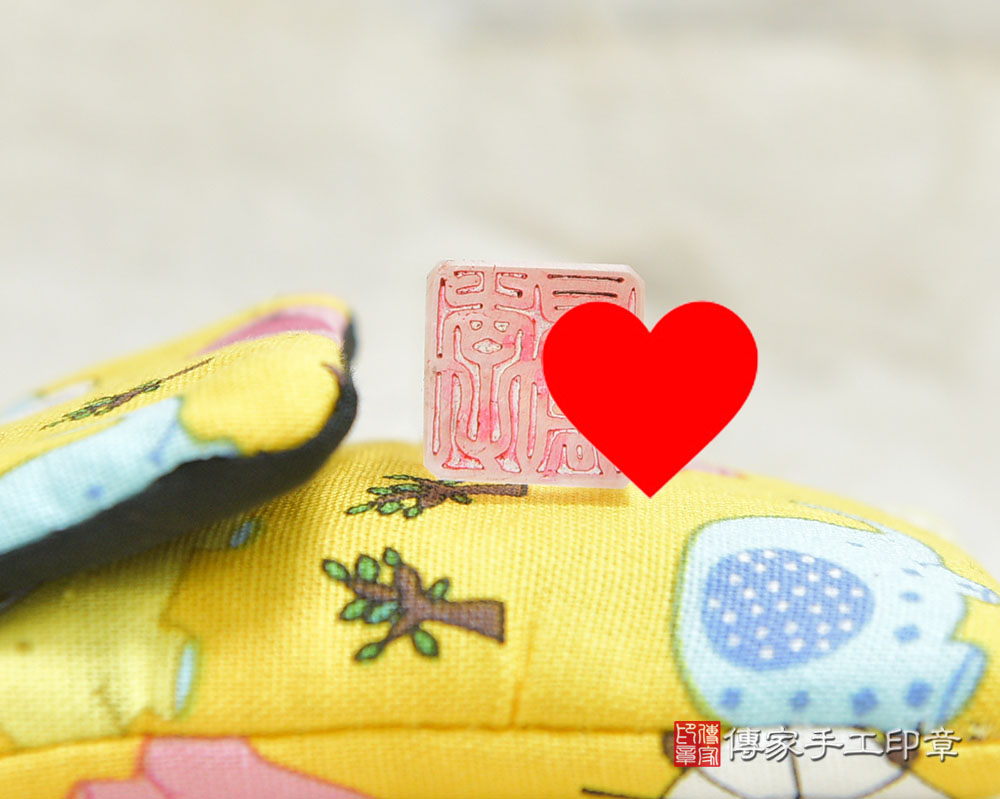 純淨帶點結晶的白水晶 傳家手工印章 桃園店 114.10.21