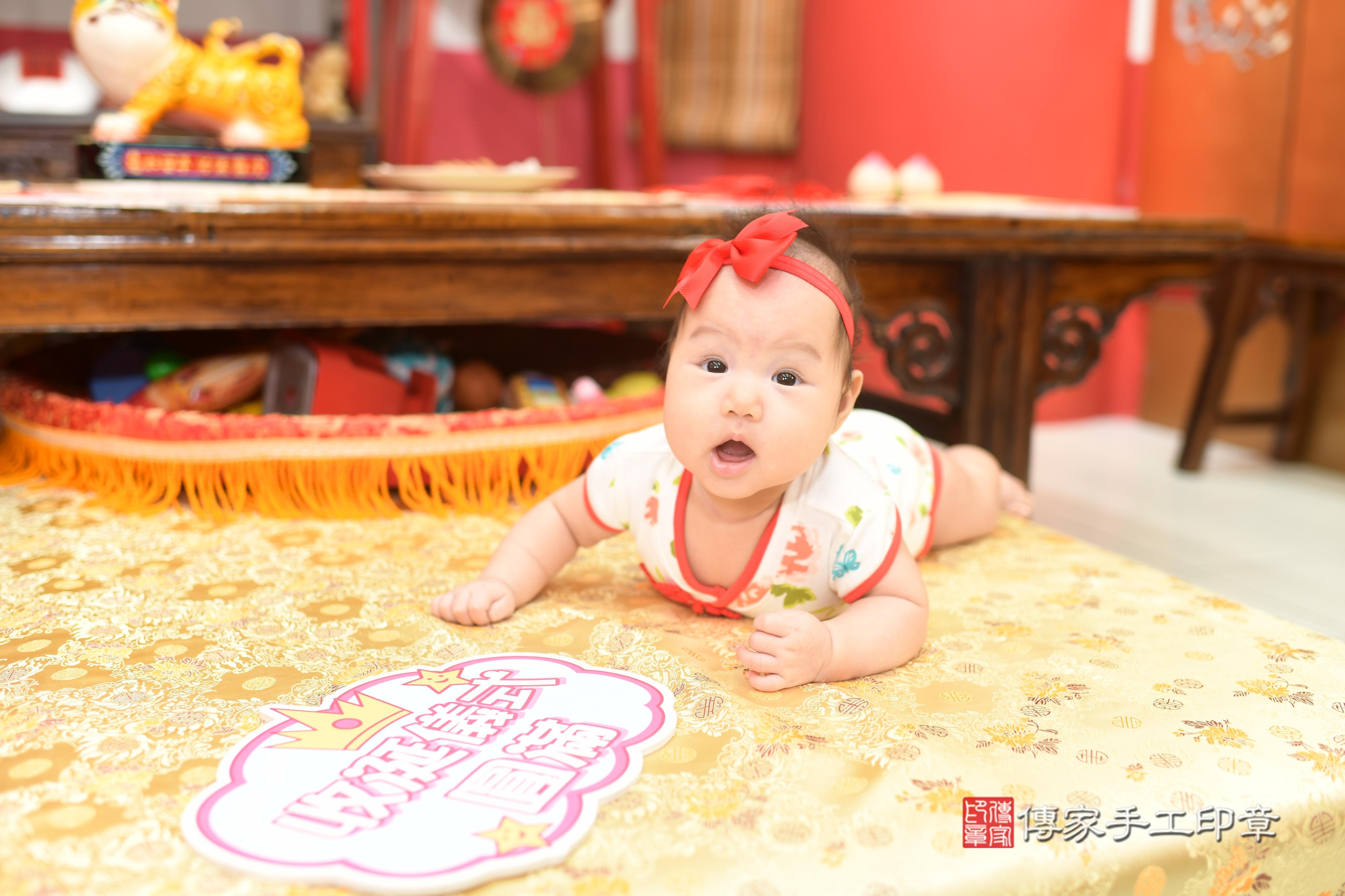 傳家手工印章高雄店、抓周、度脺、中國風會場、傳家嬰兒古禮、吉祥話、抓周道具物品24種、拍照。抓周證書。寶寶抓周、滿周歲、生日快樂、祝福 傳家手工印章高雄店、抓周、度脺、中國風會場、傳家嬰兒古禮、吉祥話、抓周道具物品24種、拍照。抓周證書。寶寶抓周、滿周歲、生日快樂、祝福