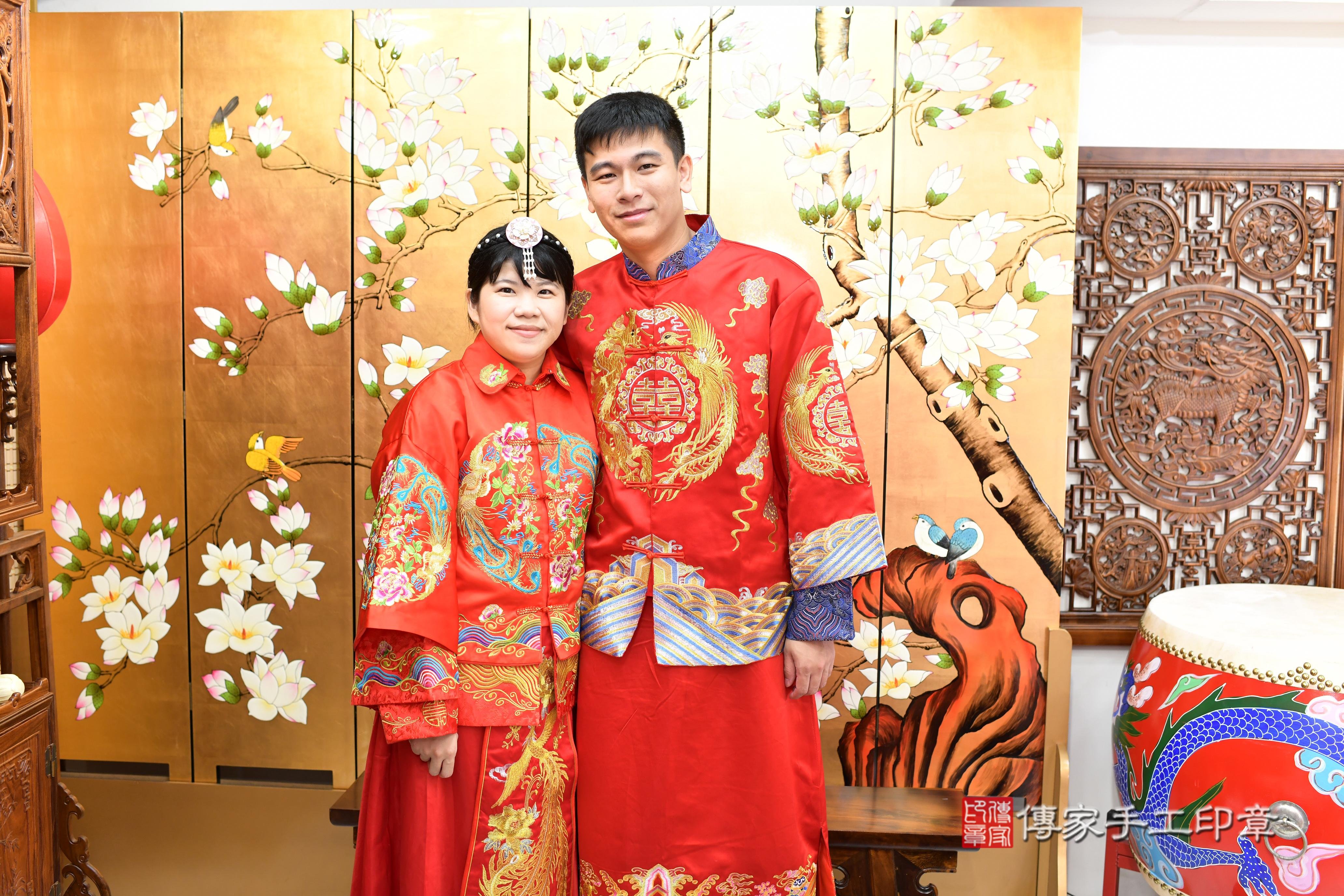 傳家手工印章高雄店、抓周、度脺、中國風會場、傳家嬰兒古禮、吉祥話、抓周道具物品24種、拍照。抓周證書。寶寶抓周、滿周歲、生日快樂、祝福 傳家手工印章高雄店、抓周、度脺、中國風會場、傳家嬰兒古禮、吉祥話、抓周道具物品24種、拍照。抓周證書。寶寶抓周、滿周歲、生日快樂、祝福