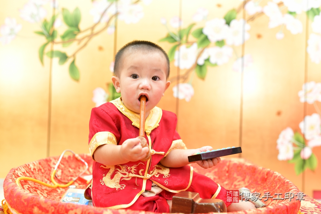 傳家手工印章台中店、抓周