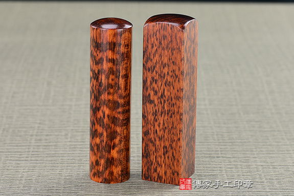 顧客滿意推薦:傳家嬰兒烤漆小三寶、帝王蛇木臍髮印章、胎毛筆。桃園市龍潭區-陸小姐2025.11.30 顧客滿意推薦:傳家嬰兒烤漆小三寶、帝王蛇木臍髮印章、胎毛筆。桃園市龍潭區-陸小姐2025.11.30