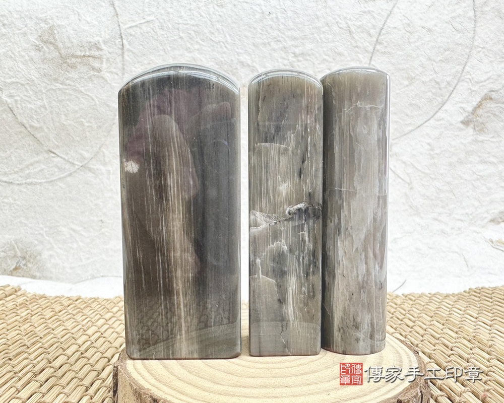 永恆、長壽之石 木化石開運印章 木化石個人印章 銀行印鑑 傳家手工印章-桃園店115.1.16 永恆、長壽之石 木化石開運印章 木化石個人印章 銀行印鑑 傳家手工印章-桃園店115.1.16