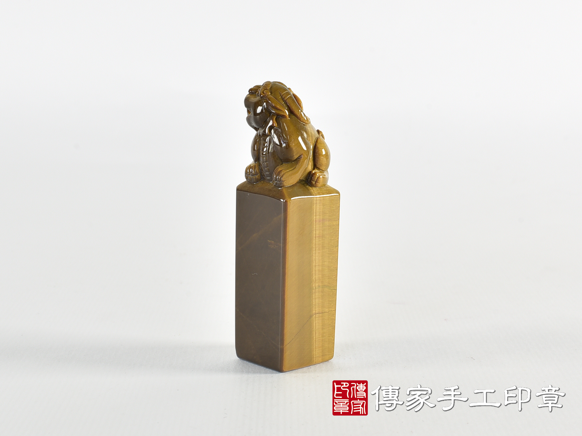 頂級虎眼石精雕貔貅廟章:廟章、神明印章、大印章 3.jpg